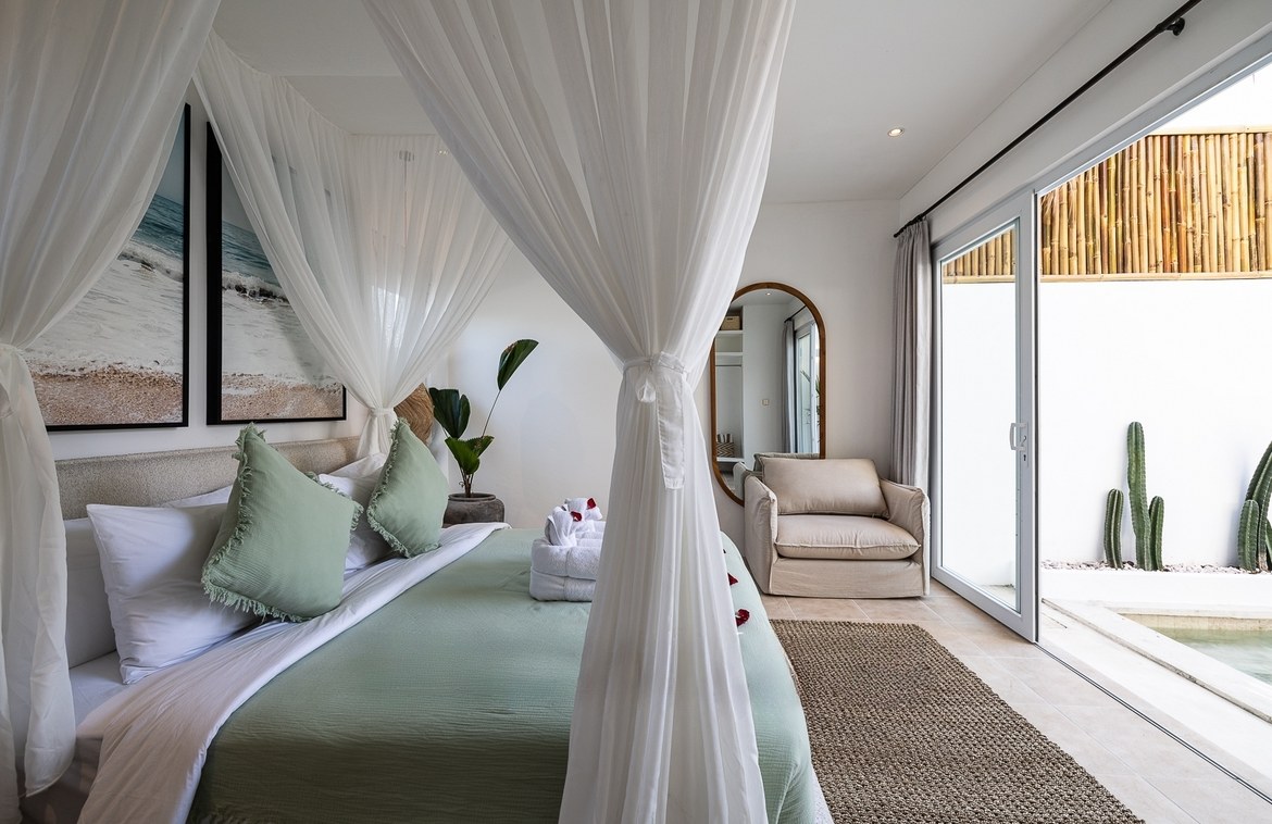 Charming 1-Bedroom Villa Steps from Cemagi Beach