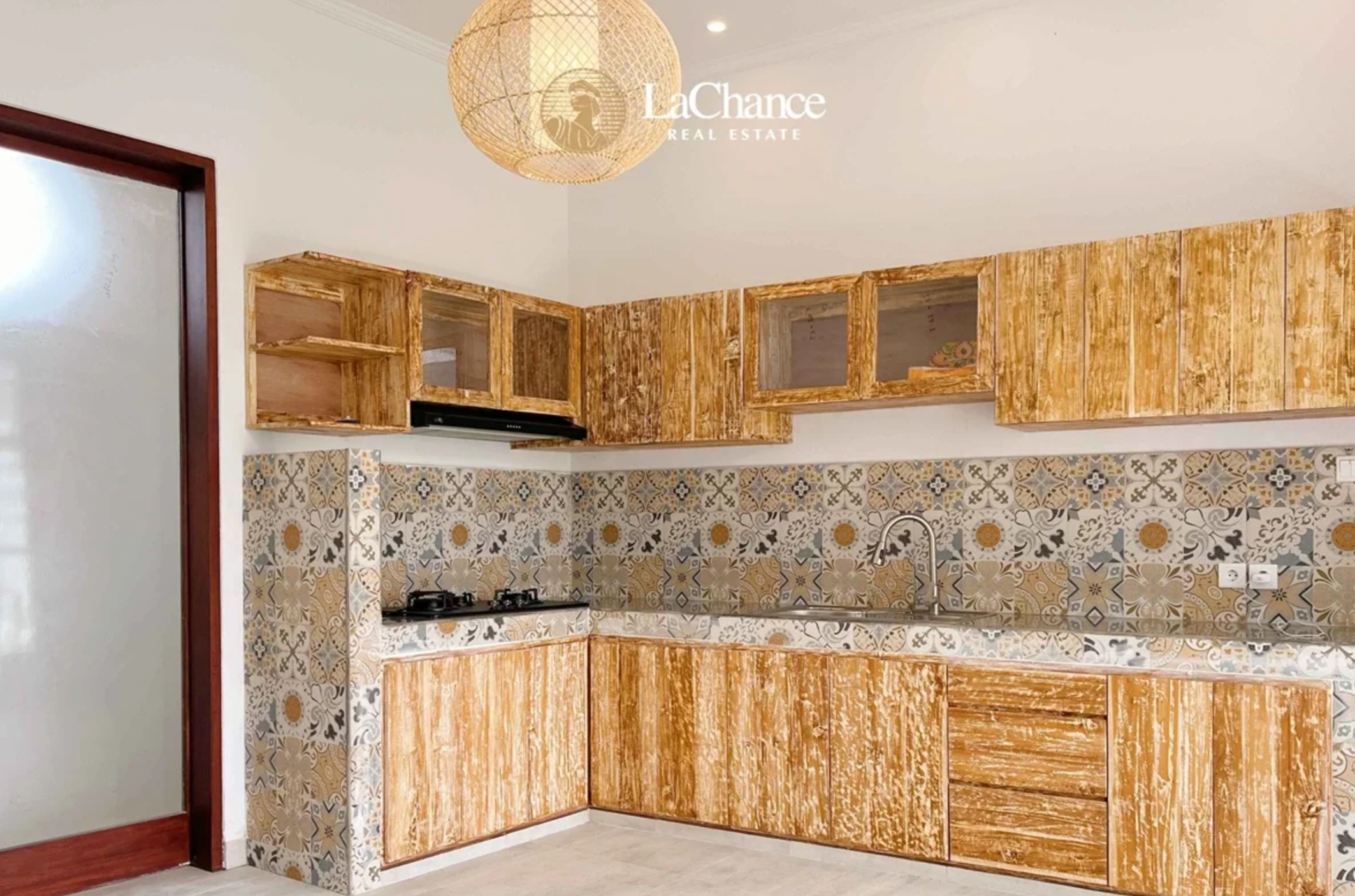 Brand-New 3-Bedroom Villa in Cemagi – Huge Rooftop