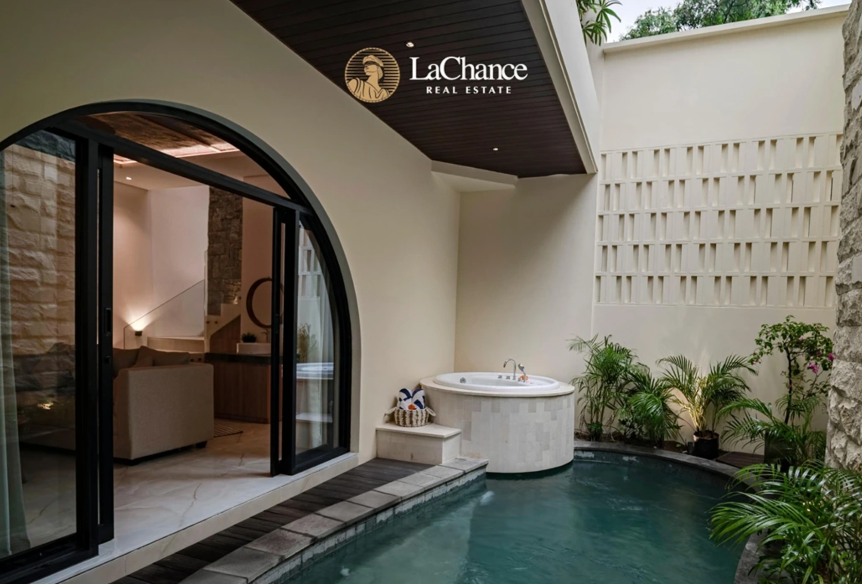 Modern 2-Bedroom Villa for Sale in Tumbak Bayuh