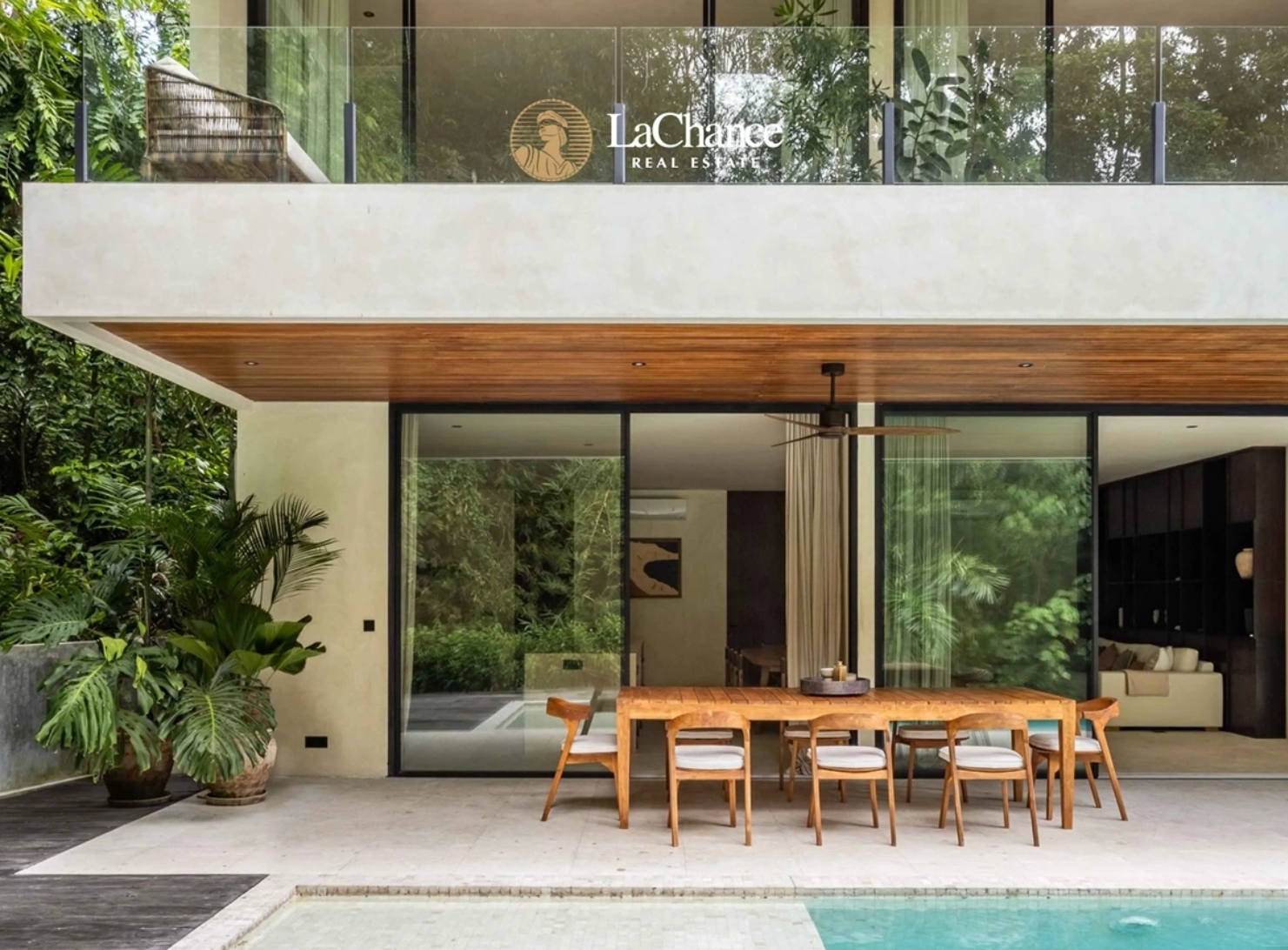 Luxury 4+1 Bedroom Villa Surrounded by Nature in Tumbak Bayuh 