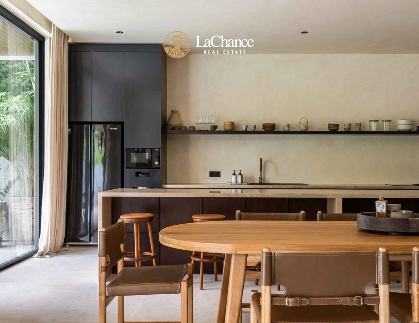 Luxury 4+1 Bedroom Villa Surrounded by Nature in Tumbak Bayuh 