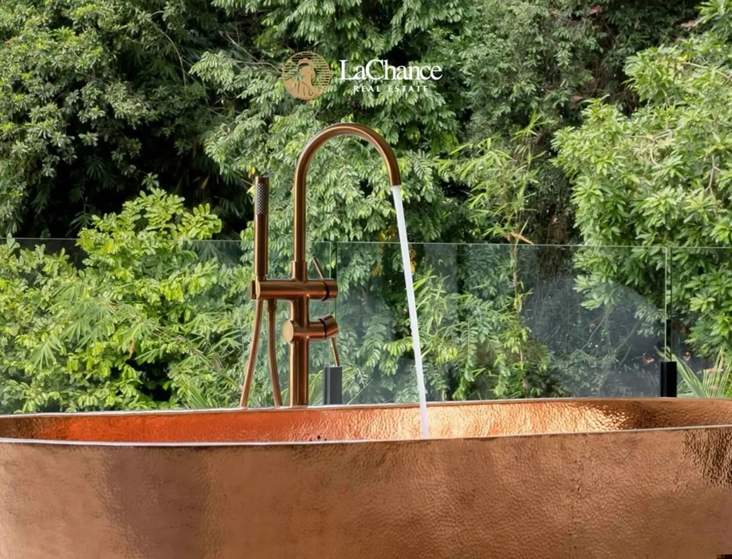 Luxury 4+1 Bedroom Villa Surrounded by Nature in Tumbak Bayuh 