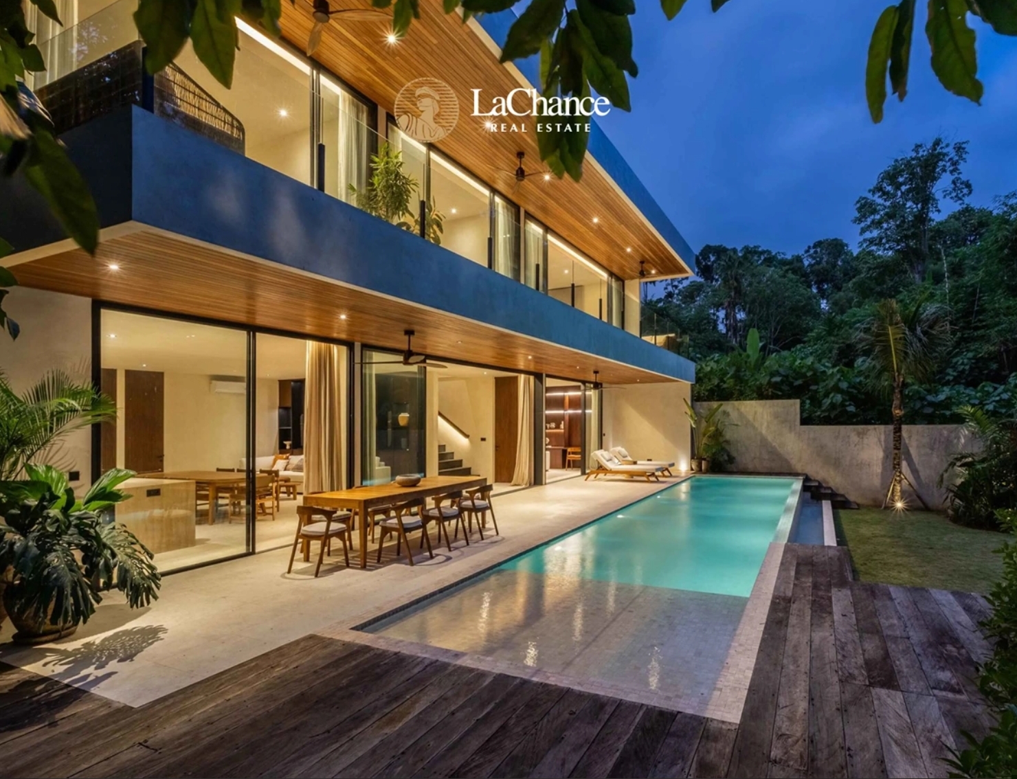 Luxury 4+1 Bedroom Villa Surrounded by Nature in Tumbak Bayuh 