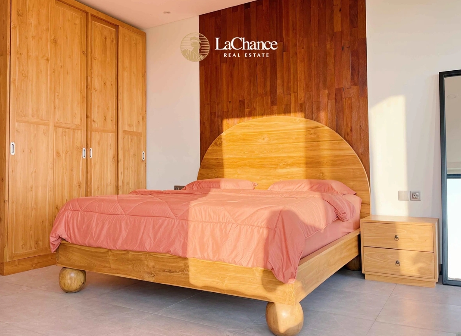 3-Bedroom Villa in Kedungu with Ocean & Rice Field Views