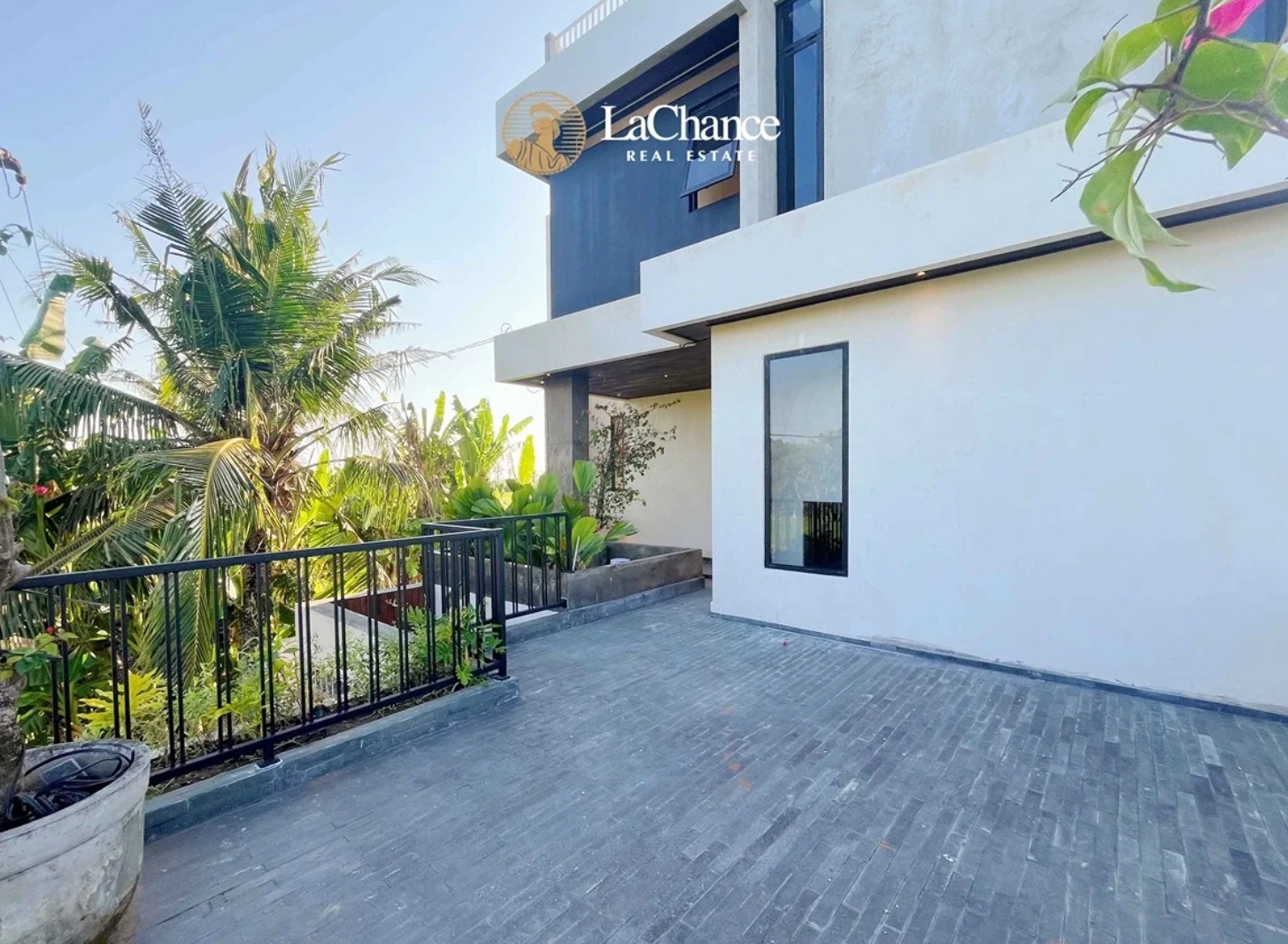 3-Bedroom Villa in Kedungu with Ocean & Rice Field Views