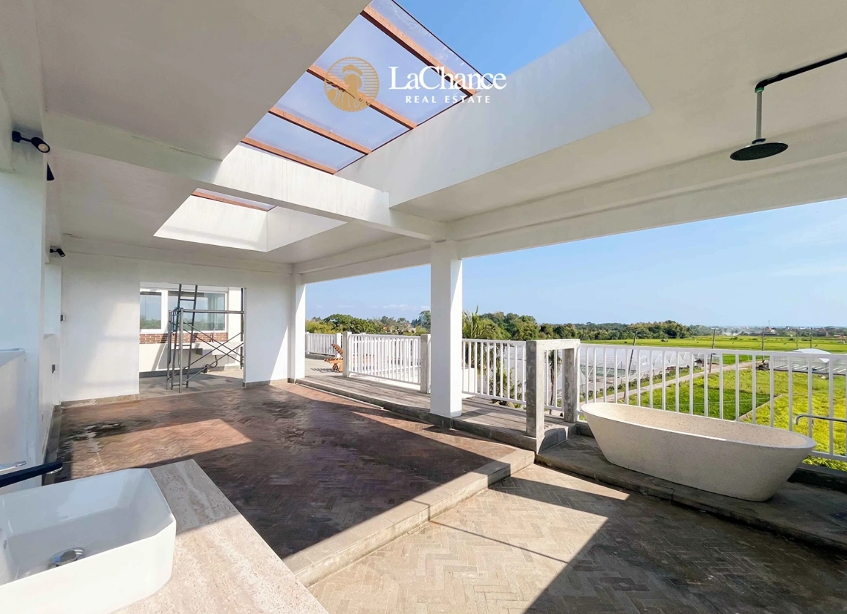 3-Bedroom Villa in Kedungu with Ocean & Rice Field Views