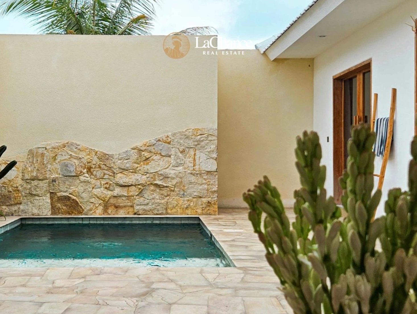 Welcoming 3-Bedroom Villa in Peaceful Padonan
