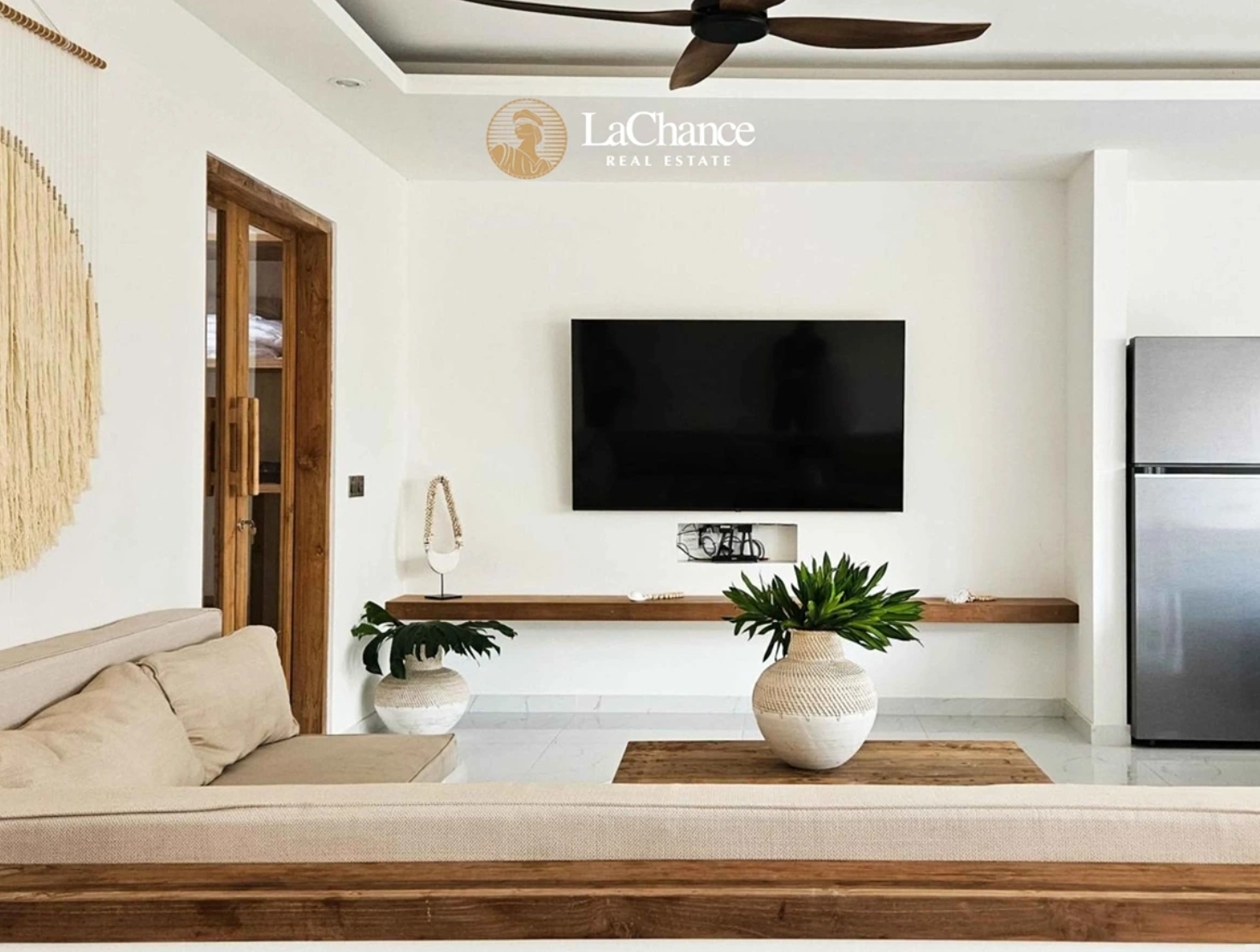 Welcoming 3-Bedroom Villa in Peaceful Padonan