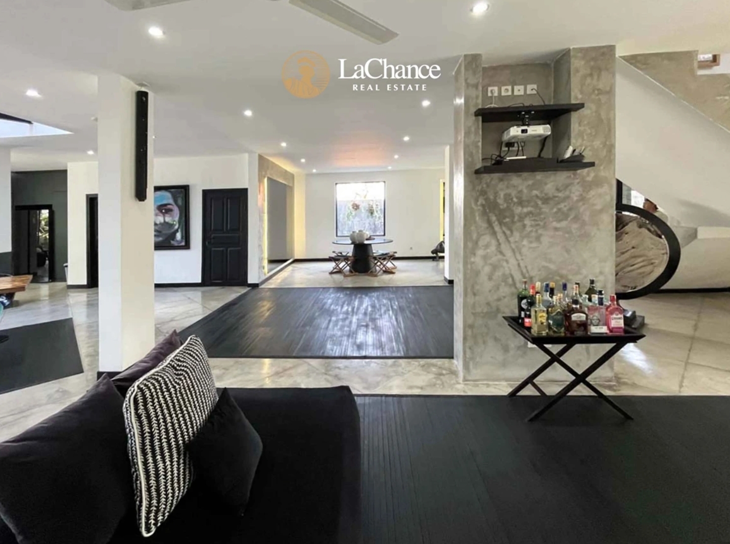 Elegant 3-Bedroom Villa on 1,000 sqm in Umalas