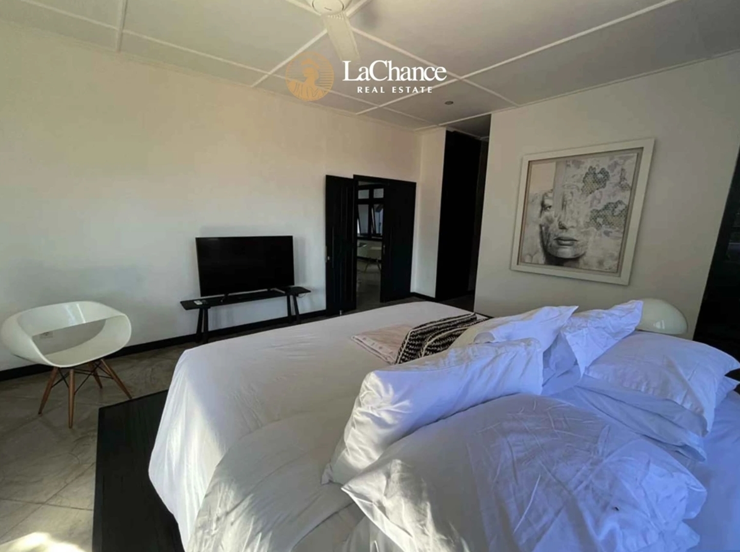 Elegant 3-Bedroom Villa on 1,000 sqm in Umalas