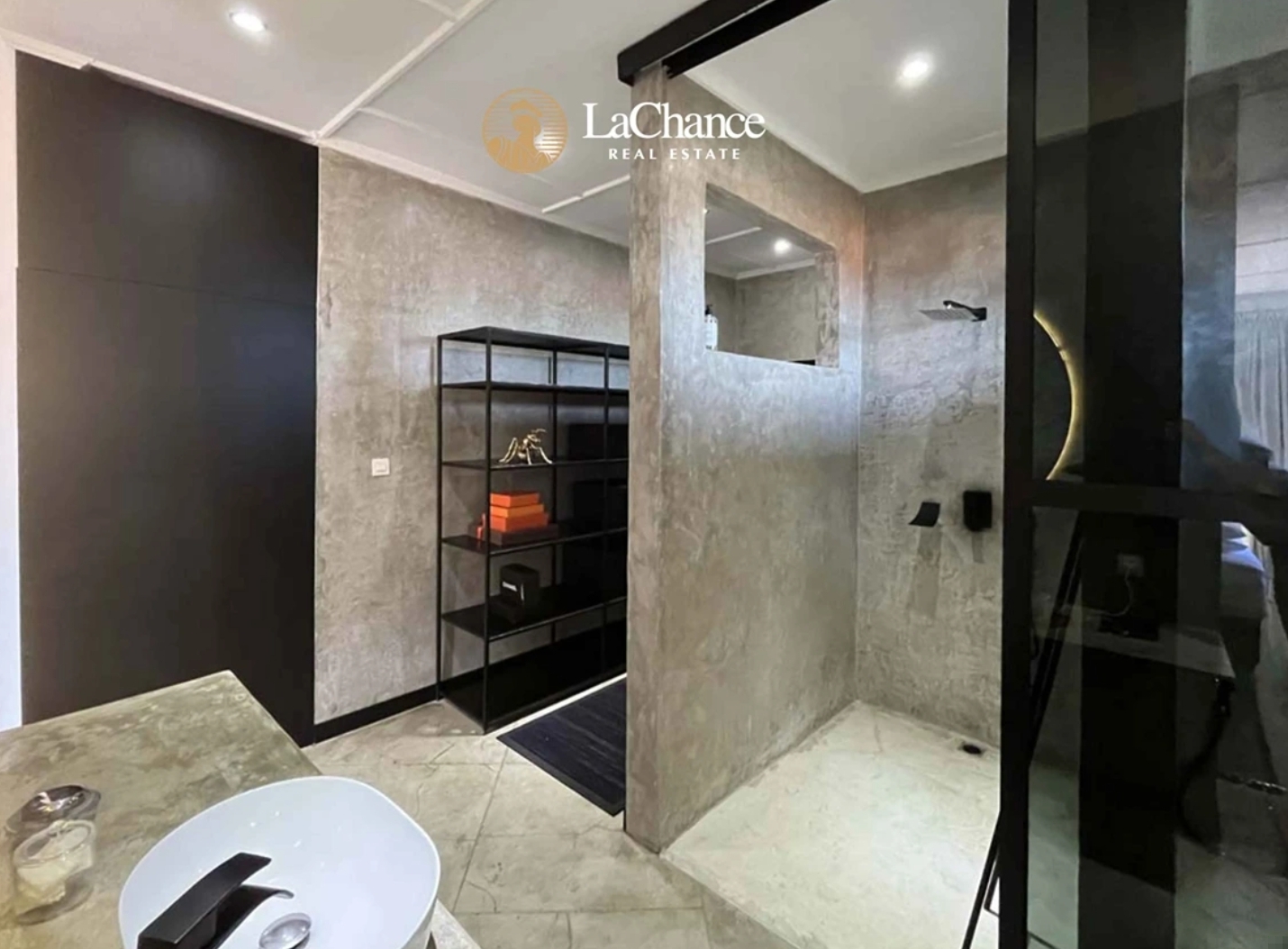 Elegant 3-Bedroom Villa on 1,000 sqm in Umalas