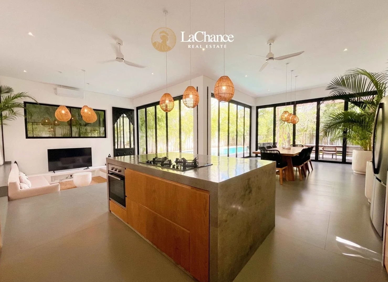 Spacious 3-Bedroom Villa in Pererenan