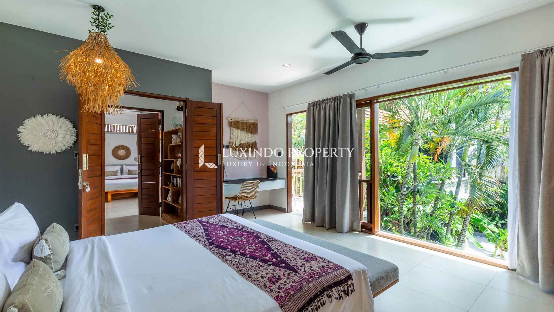 SEMINYAK - CHARMING 4 BEDROOM VILLA IN THE HEART OF SEMINYAK