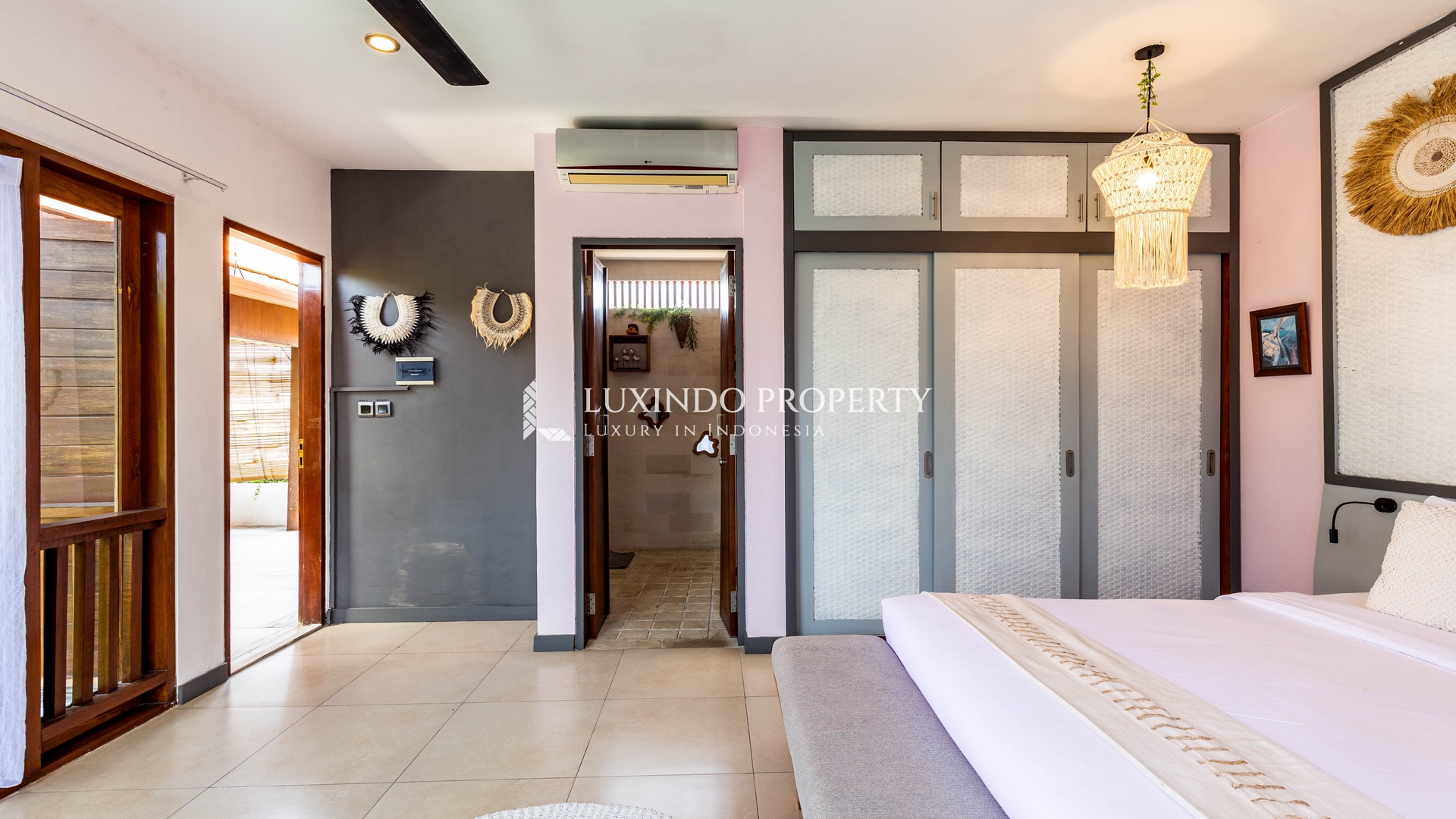 SEMINYAK - CHARMING 4 BEDROOM VILLA IN THE HEART OF SEMINYAK