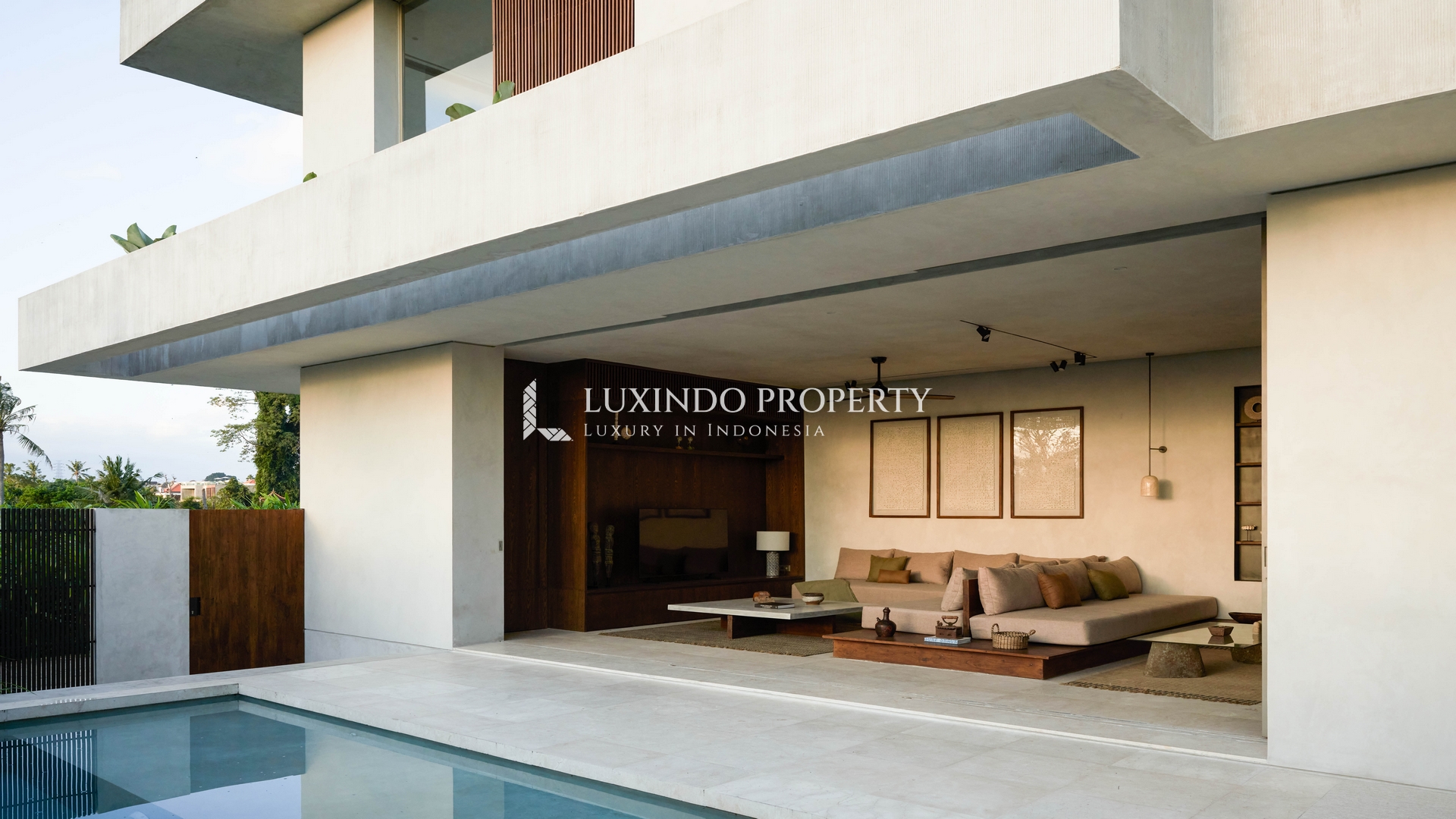 BUDUK – WHERE MODERN DESIGN MEETS TROPICAL SERENITY
