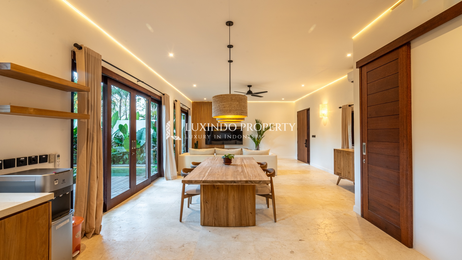 SANUR - BEACHSIDE TOWNHOUSE FOR LEASE