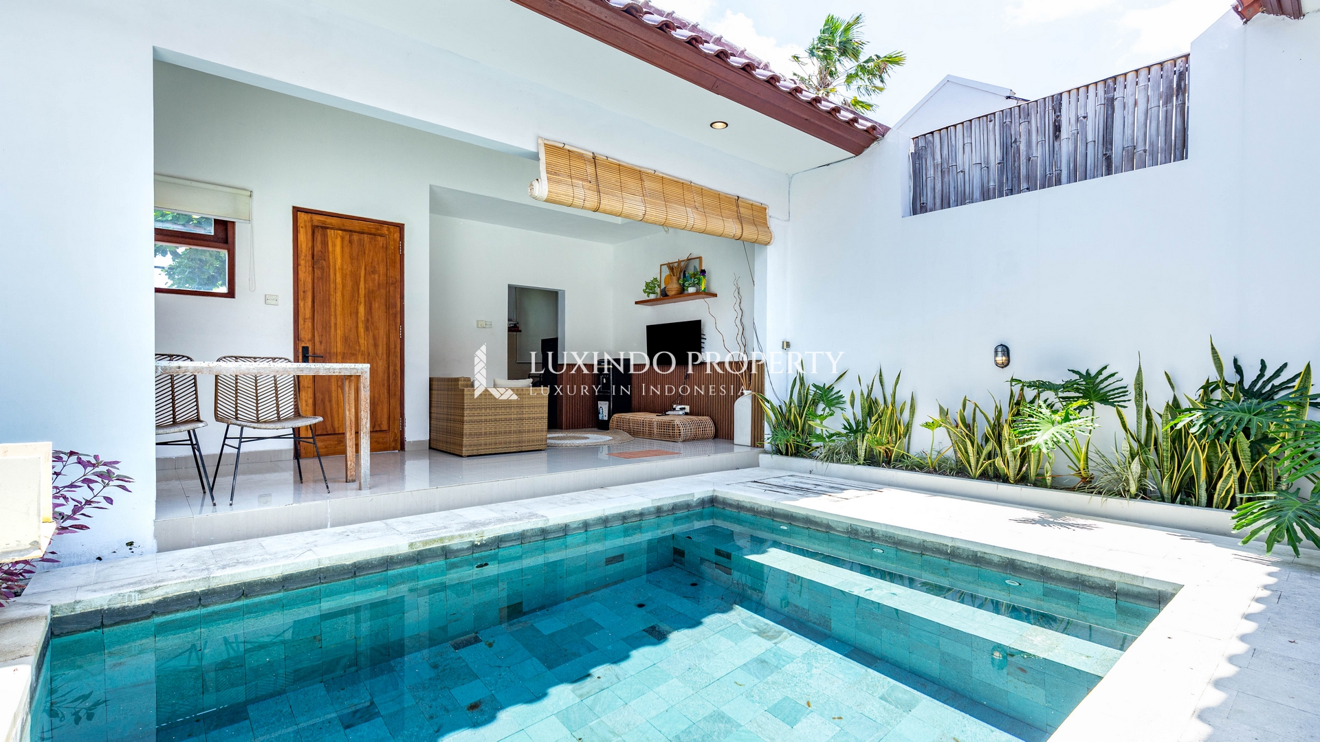 CANGGU - 2 BEDROOM HOME FOR LEASE IN COMPLEX
