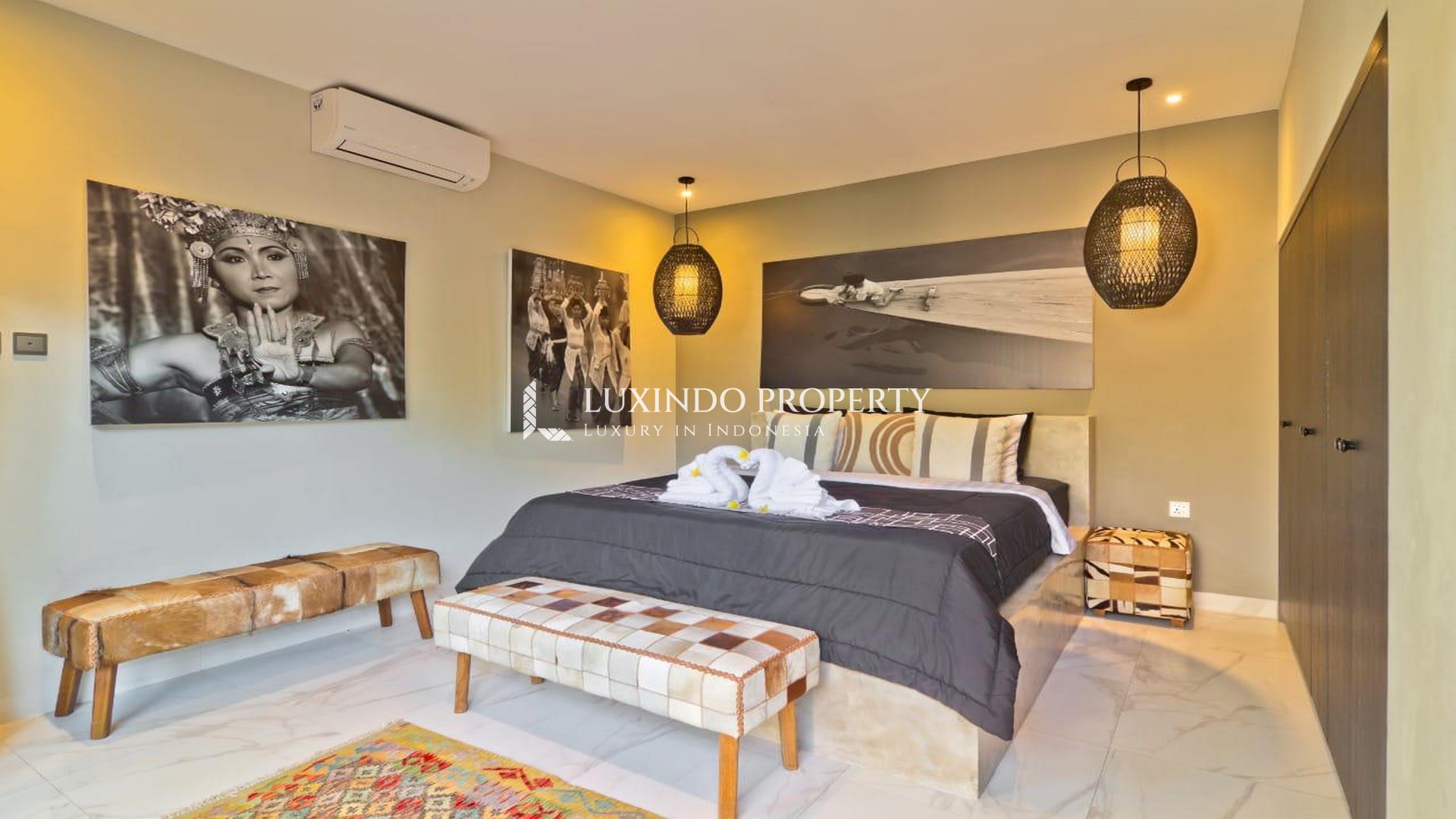 KEROBOKAN - CHIC MODERN VILLA IN BIDADARI FOR LEASE