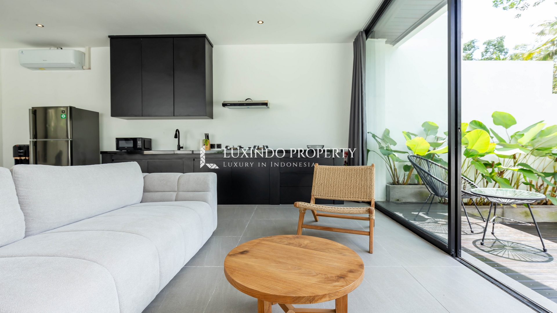 SINGAPADU - MODERN BRAND NEW RIVERSIDE VILLASINGAPADU - MODERN BRAND NEW RIVERSIDE VILLA