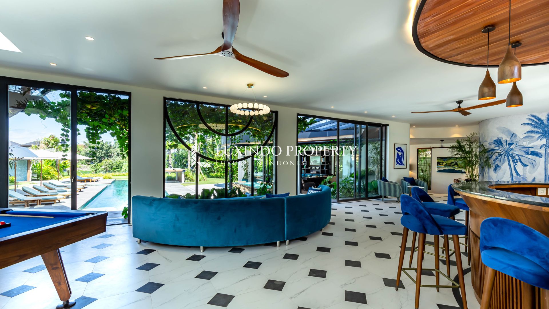 UMALAS – ART DECO LUXURY WITH RICE FIELD VIEWS