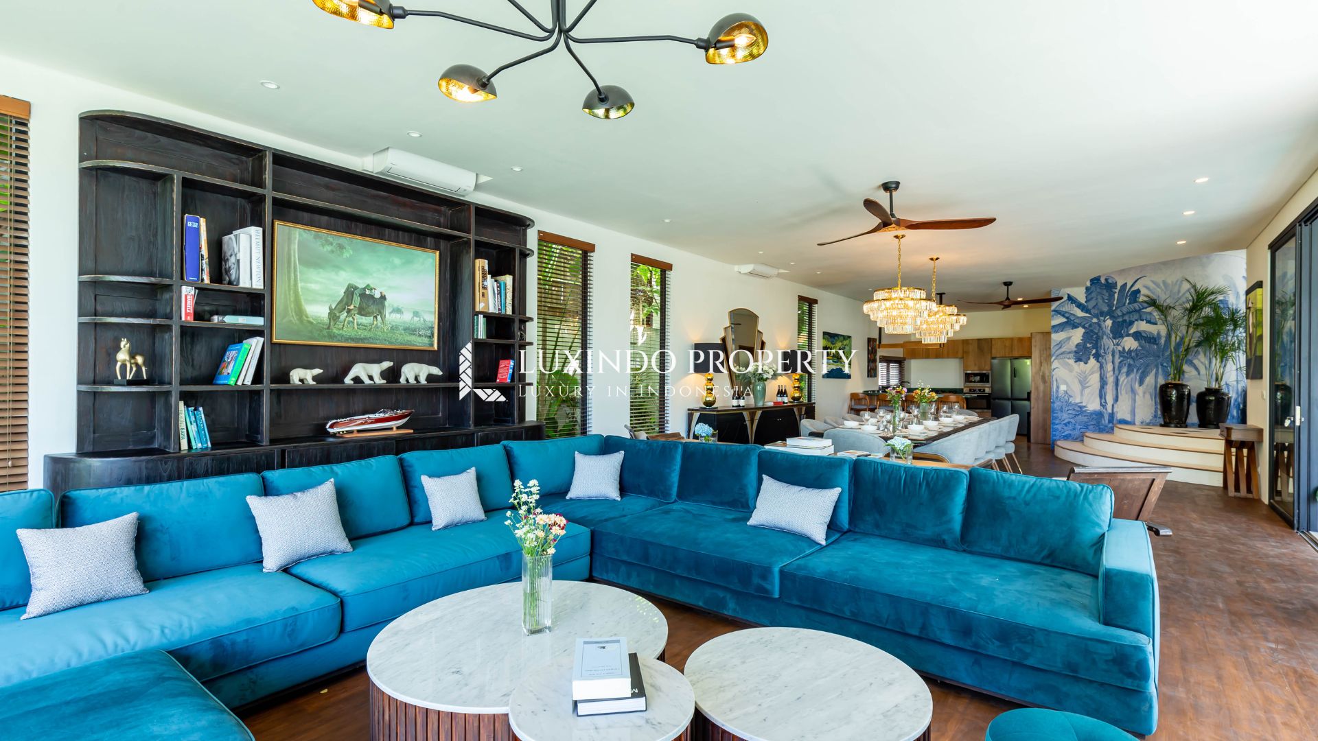 UMALAS – ART DECO LUXURY WITH RICE FIELD VIEWS