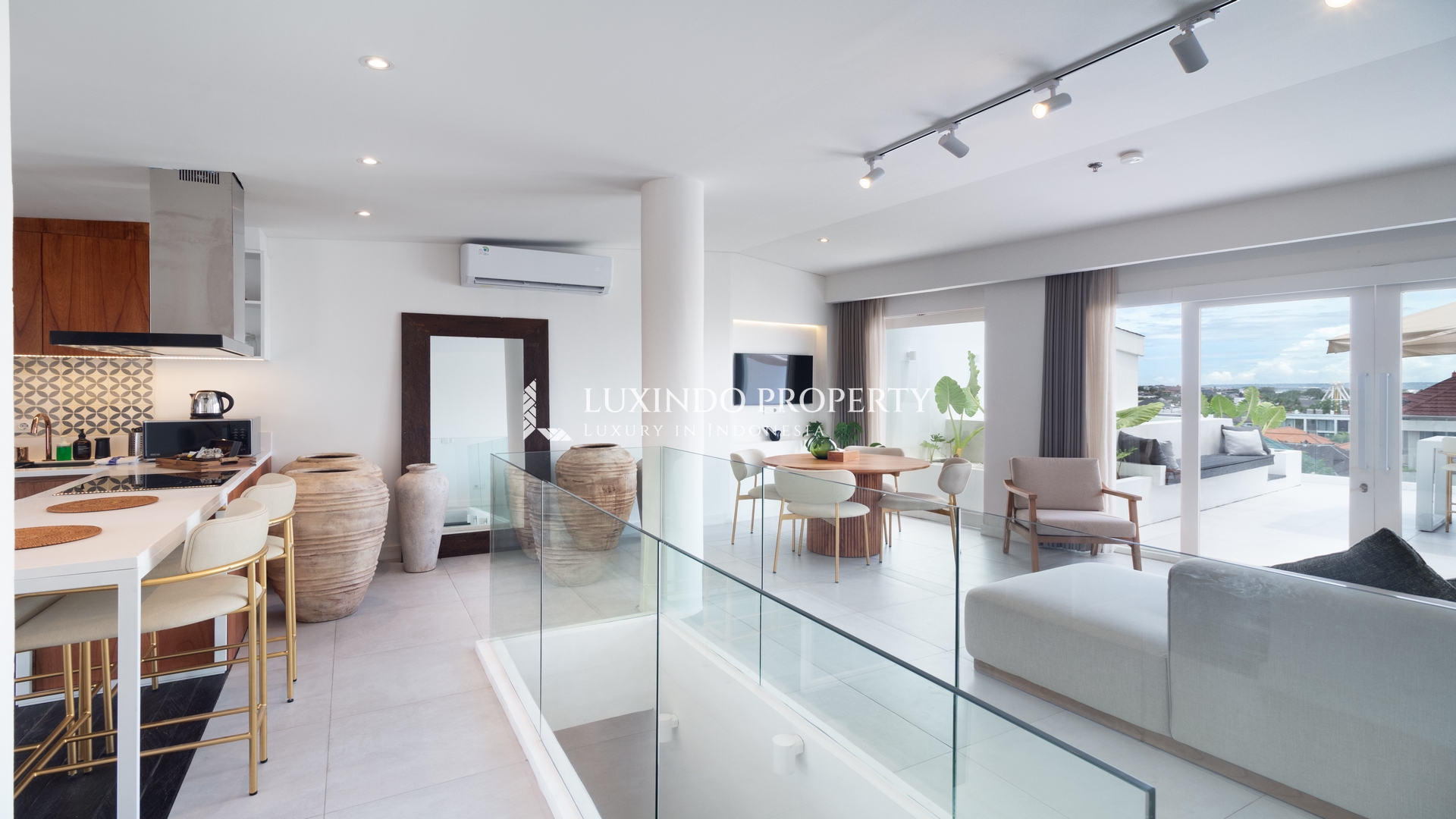 BERAWA - SKY POOL PENTHOUSE WITH OCEAN VIEWS