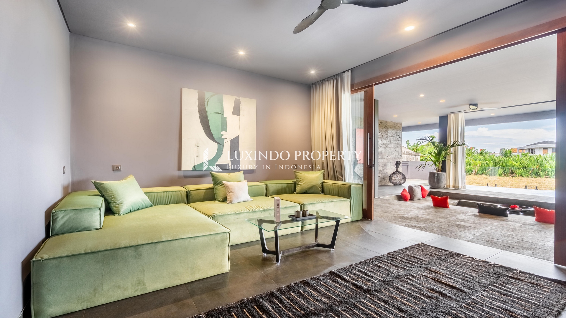 TUMBAK BAYUH - EXCEPTIONAL 5-BEDROOM INDUSTRIAL VILLA FOR LEASE