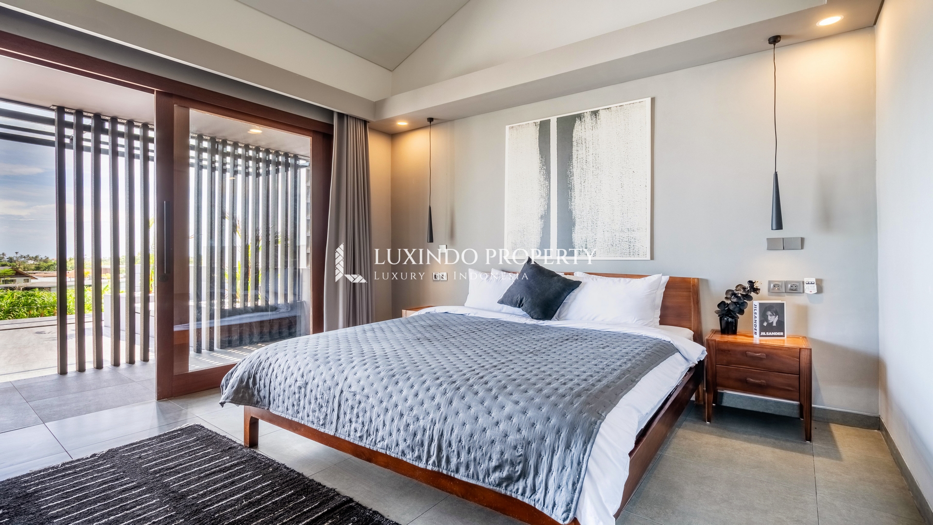 TUMBAK BAYUH - EXCEPTIONAL 5-BEDROOM INDUSTRIAL VILLA FOR LEASE