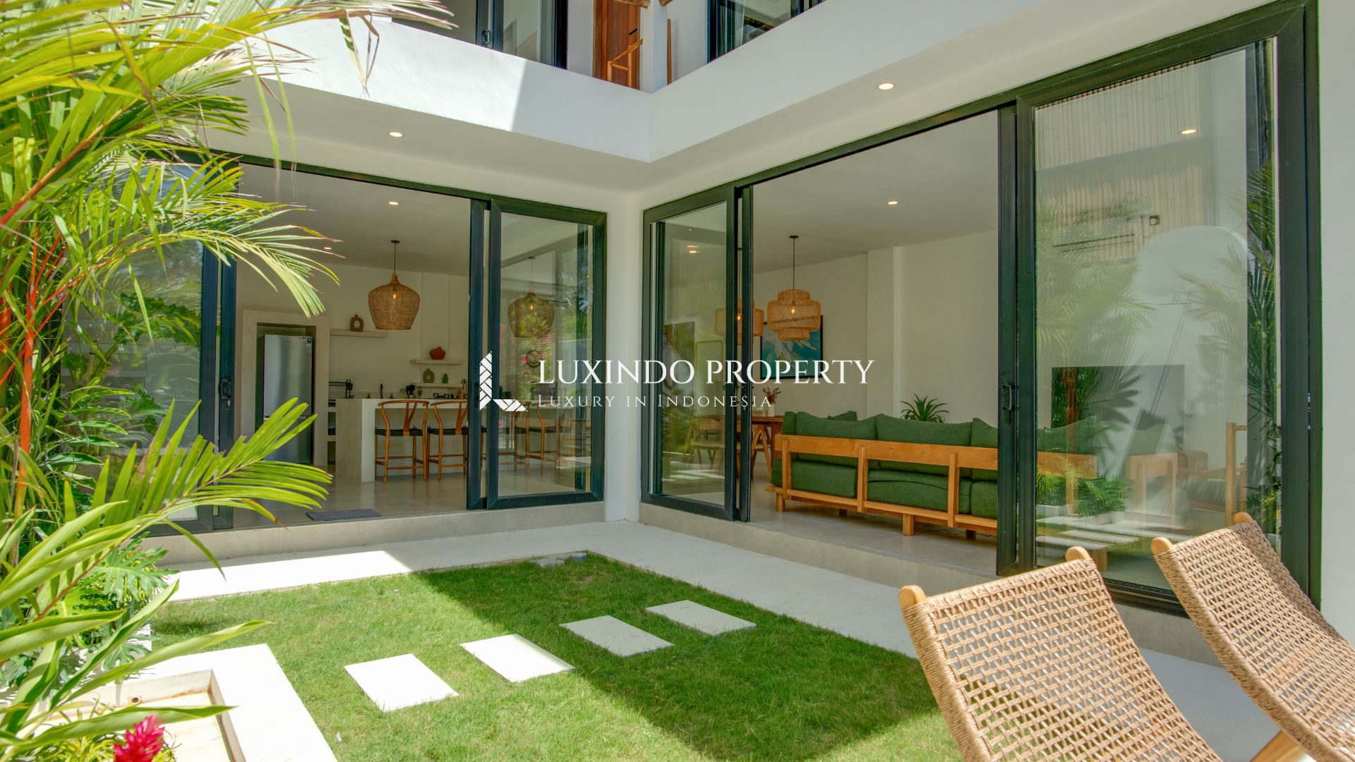 SESEH - TRANQUIL TWO BEDROOM VILLA JUST MINUTES FROM BEACH