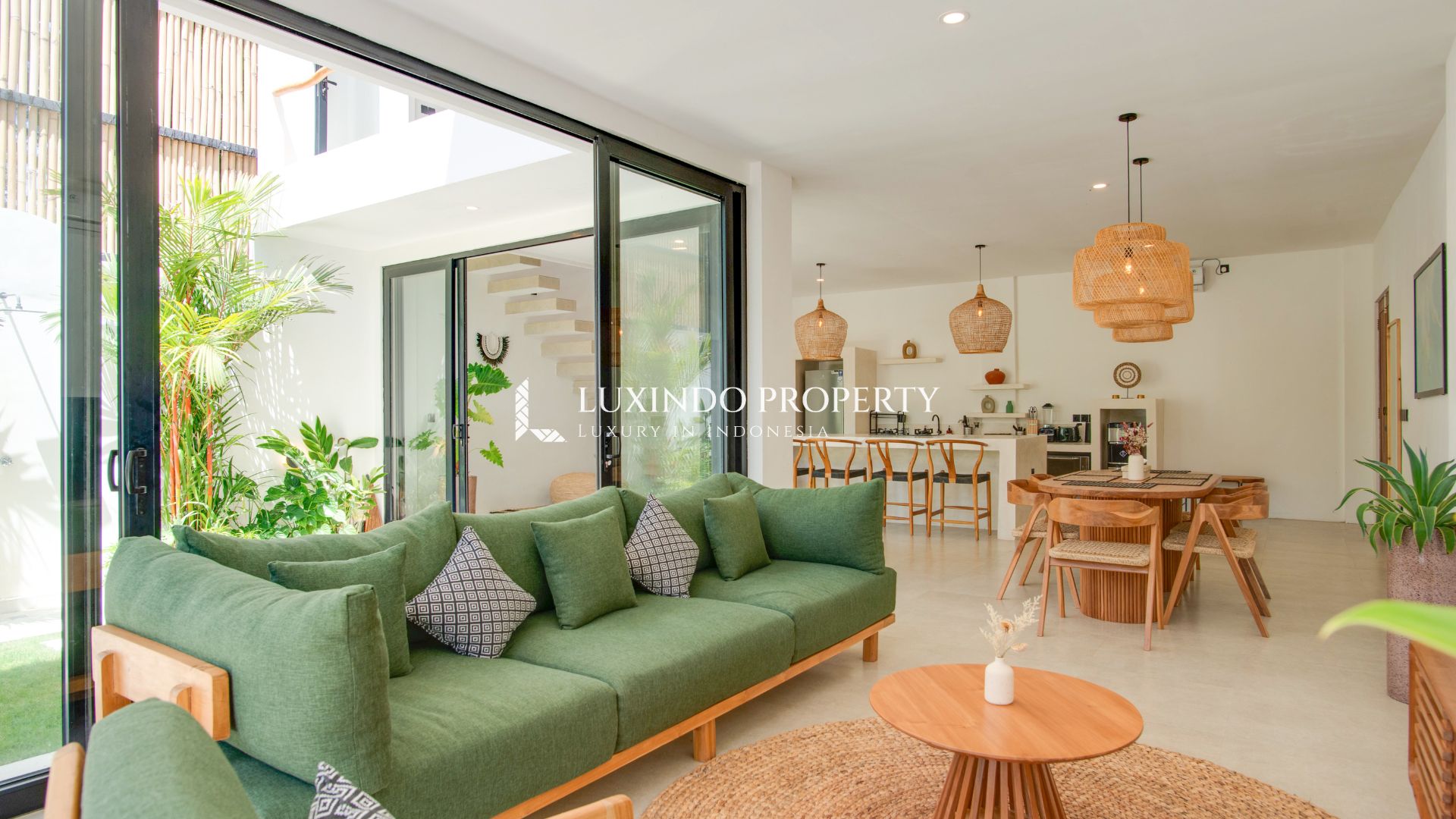 SESEH - TRANQUIL TWO BEDROOM VILLA JUST MINUTES FROM BEACH