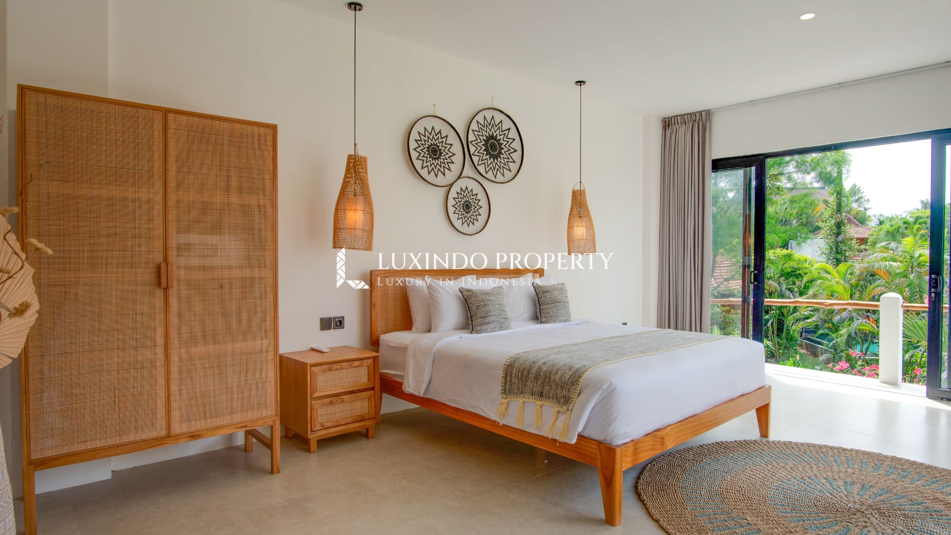 SESEH - TRANQUIL TWO BEDROOM VILLA JUST MINUTES FROM BEACH