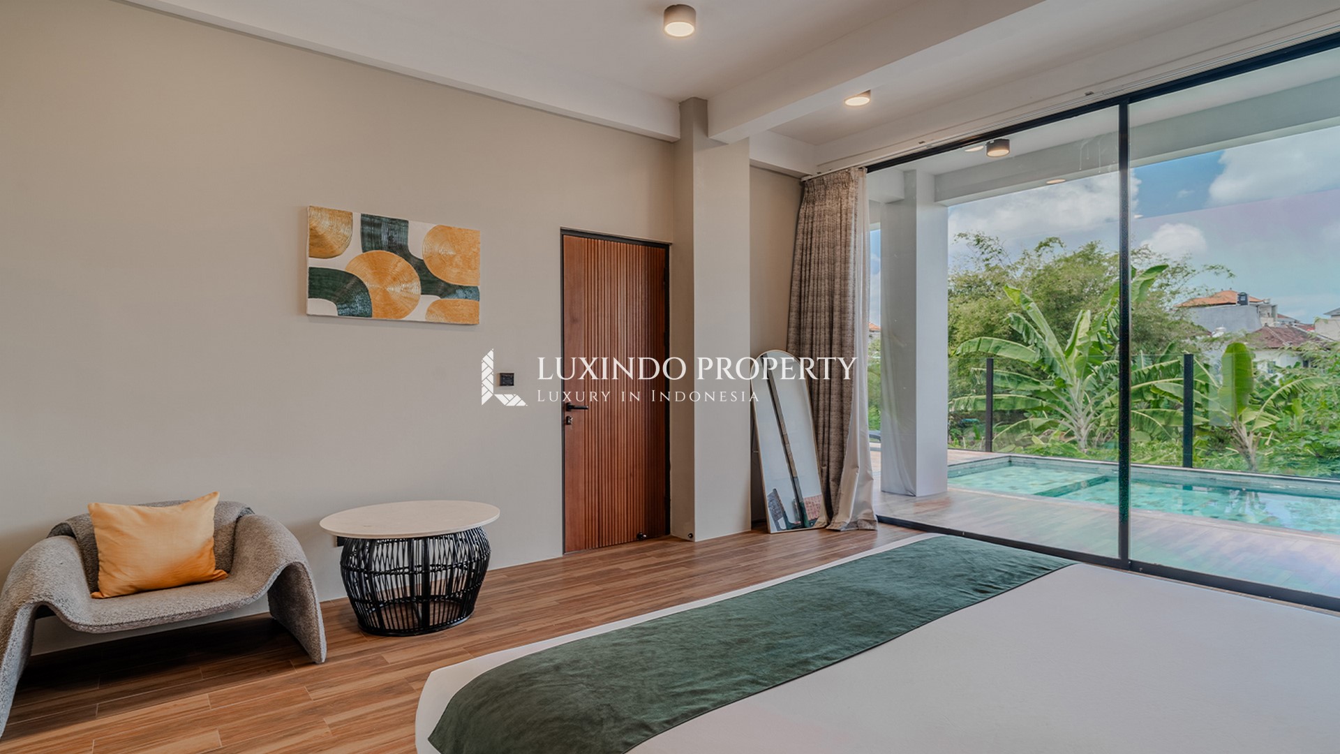 BABAKAN - MODERN MINIMALIST BRAND-NEW VILLA WITH RICE FIELD AND SUNRISE VIEW