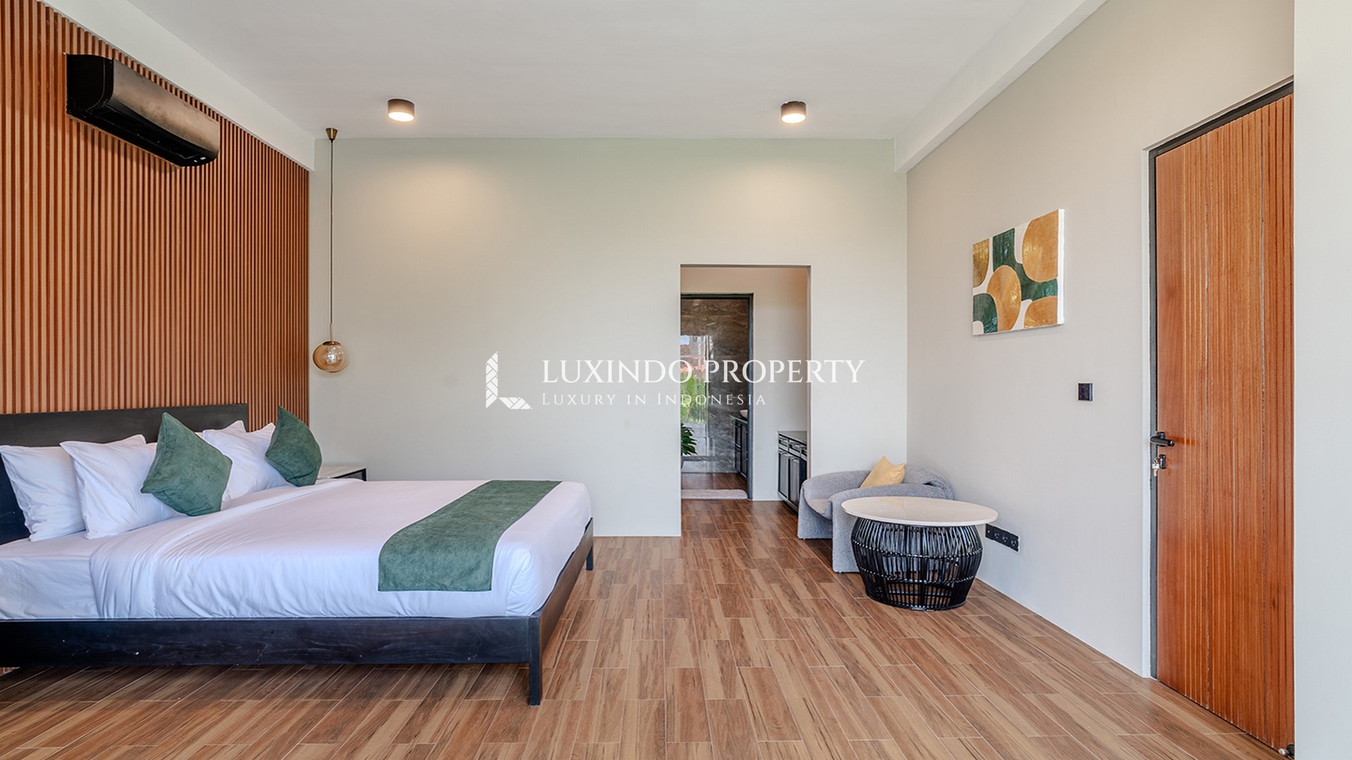 BABAKAN - MODERN MINIMALIST BRAND-NEW VILLA WITH RICE FIELD AND SUNRISE VIEW