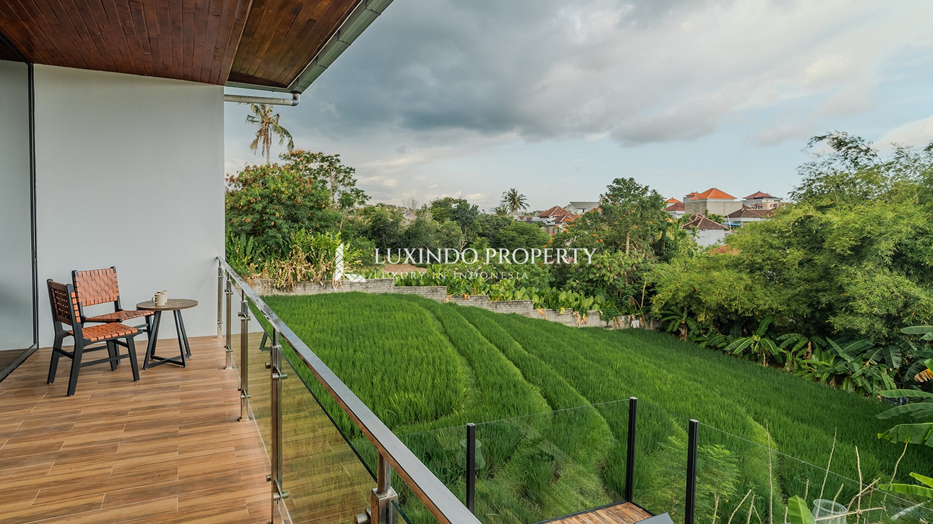 BABAKAN - MODERN MINIMALIST BRAND-NEW VILLA WITH RICE FIELD AND SUNRISE VIEW