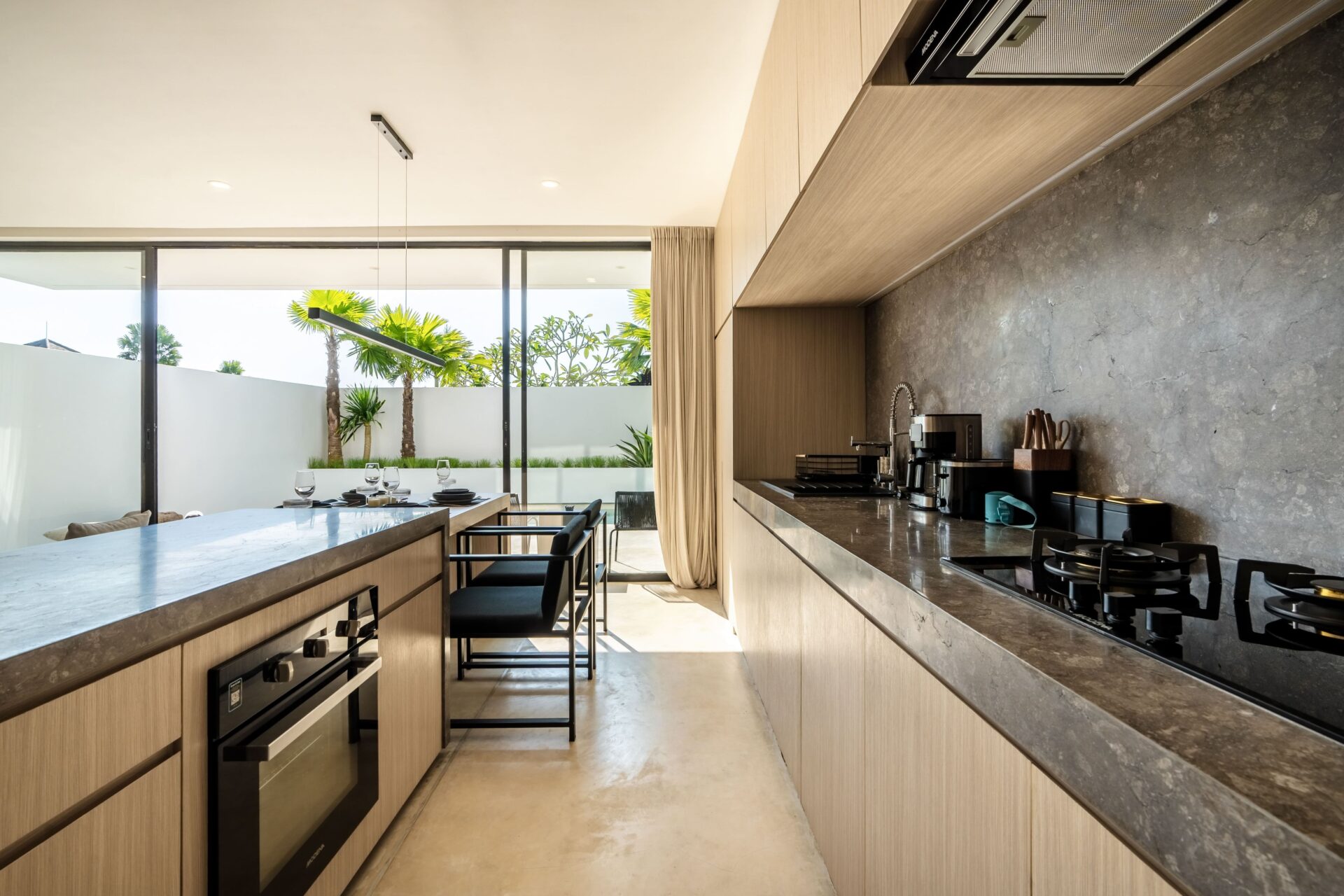 Modern Understated Minimalist Villa in Pererenan