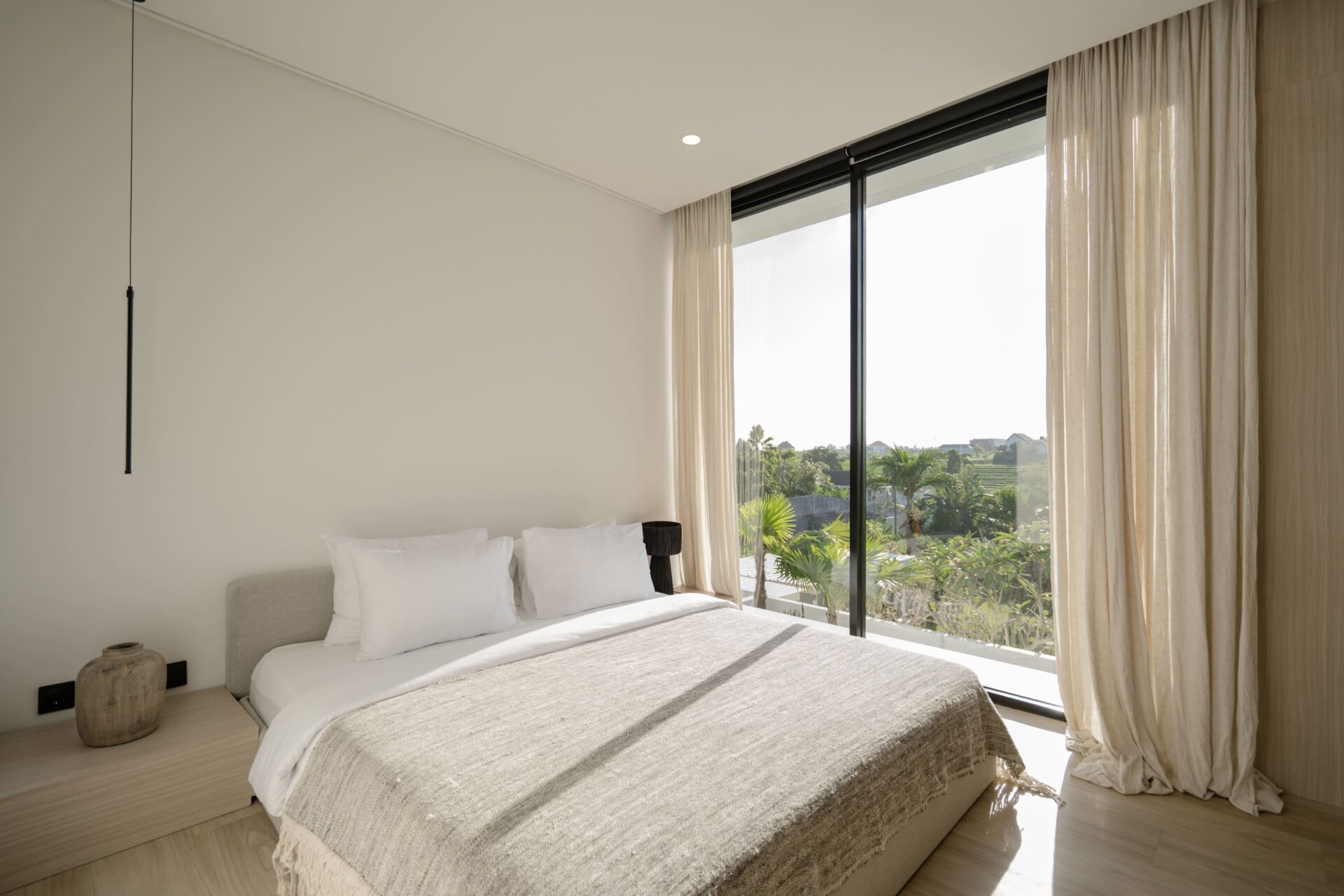 Modern Understated Minimalist Villa in Pererenan