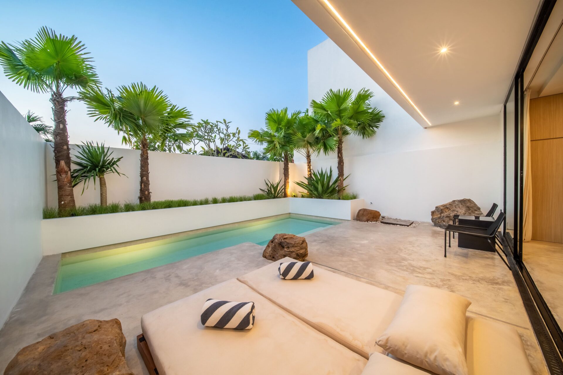 Modern Understated Minimalist Villa in Pererenan