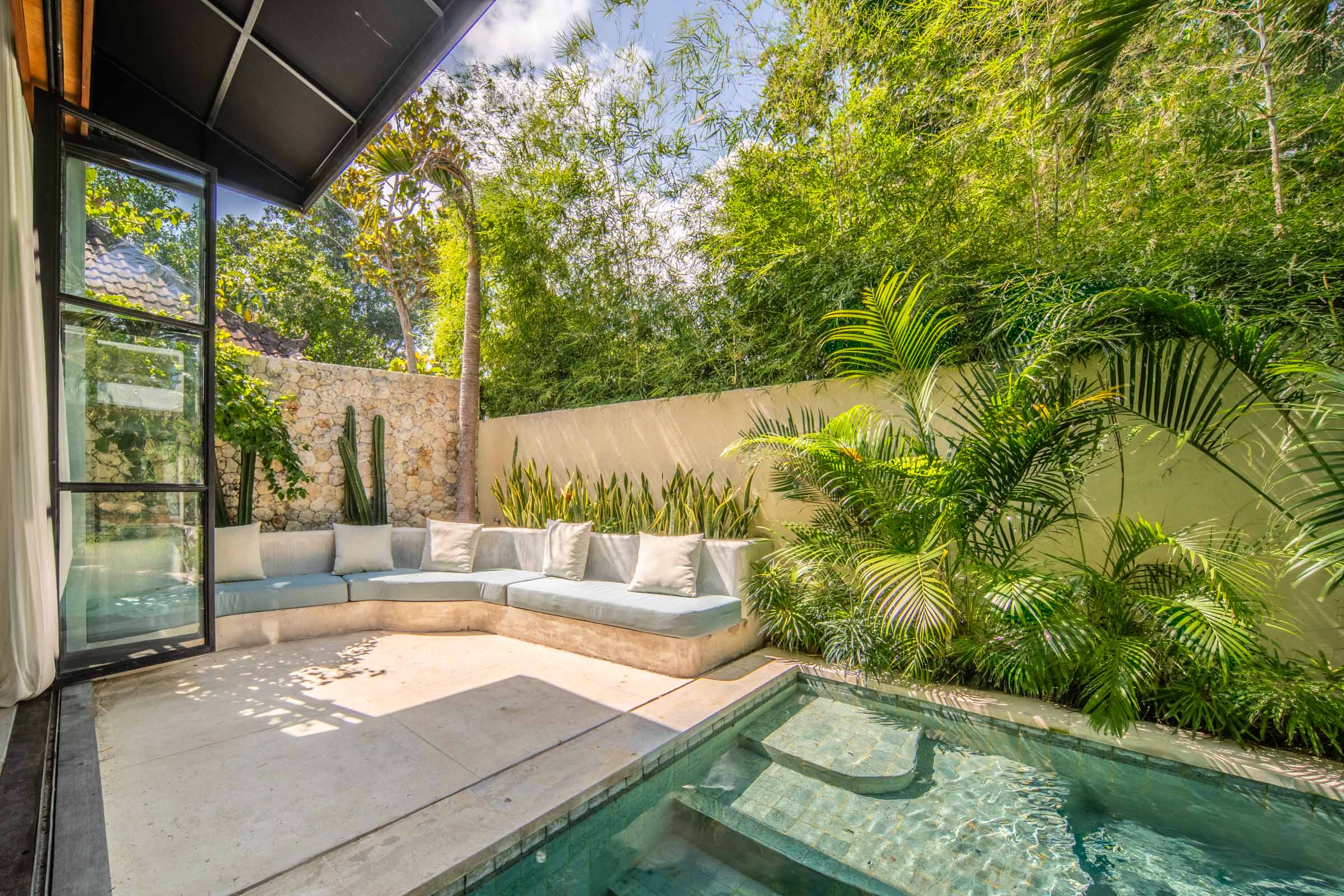 Coastal Family Haven in Seseh