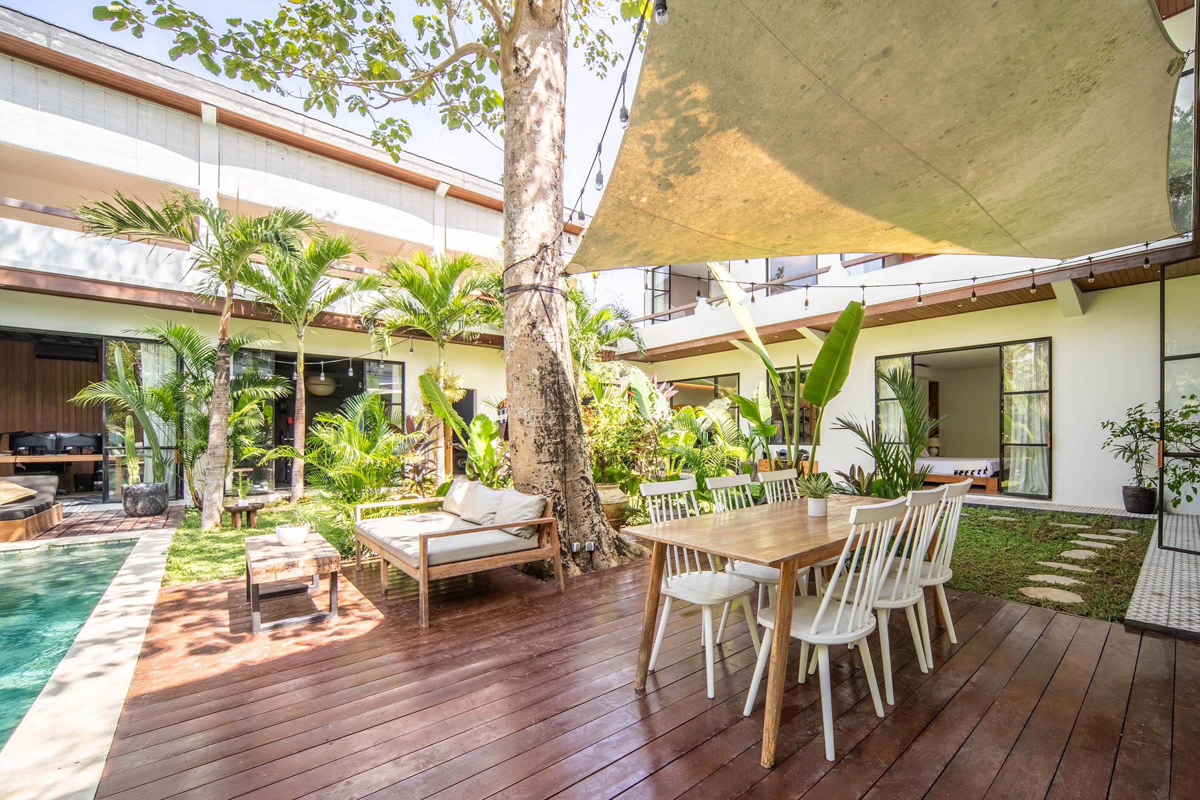 Coastal Family Haven in Seseh