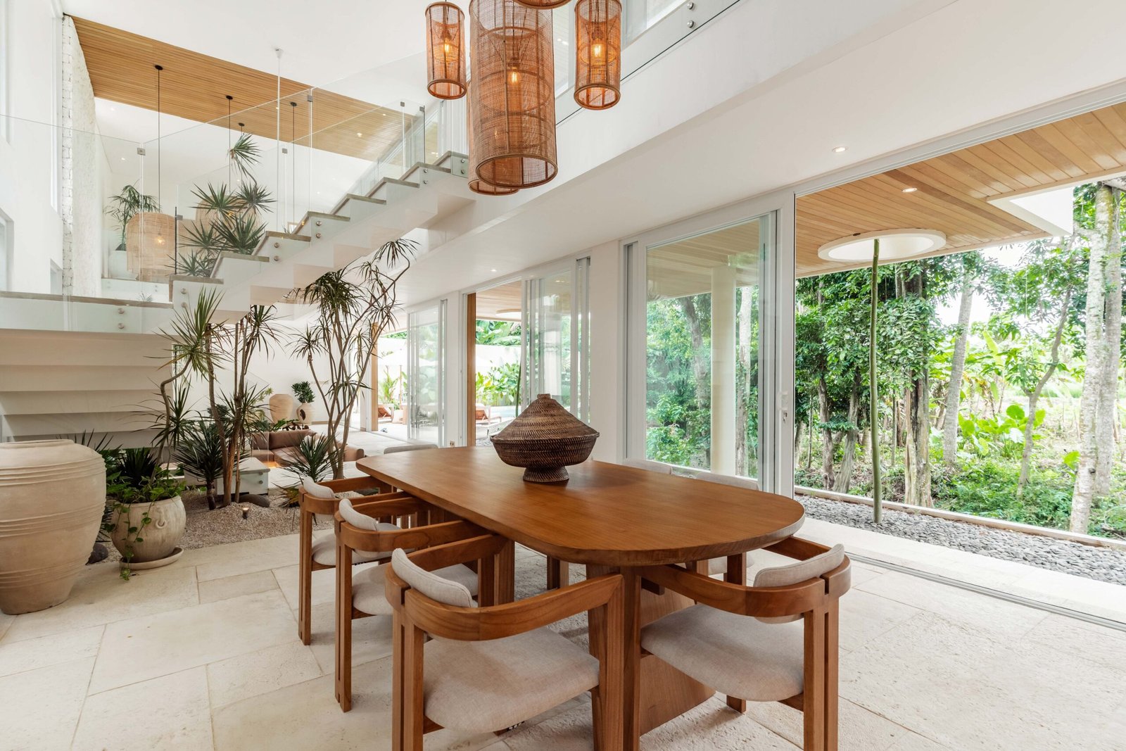 River Views Tropical Minimalist Villa in Pererenan