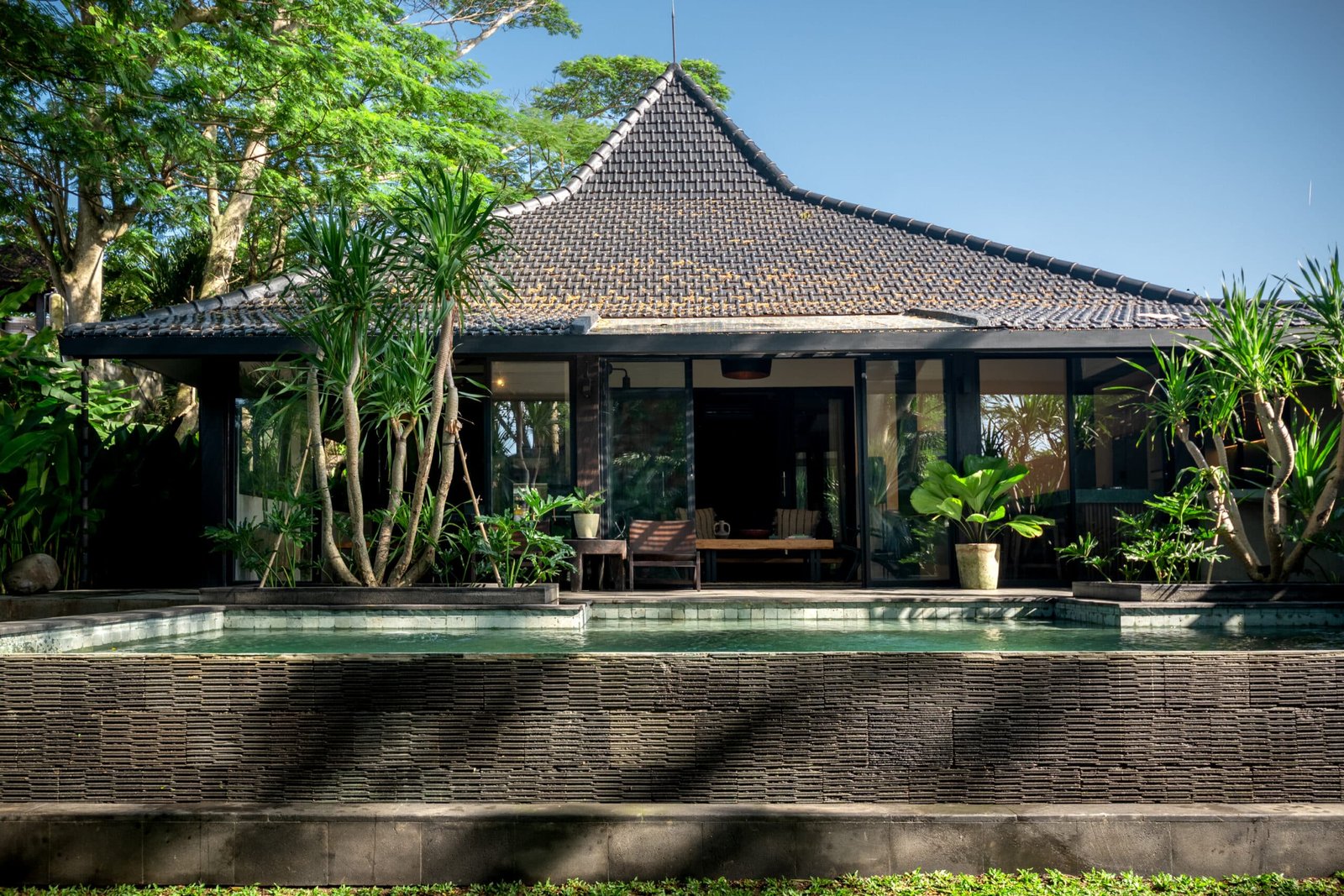 Designer Joglo Villa in Cemagi