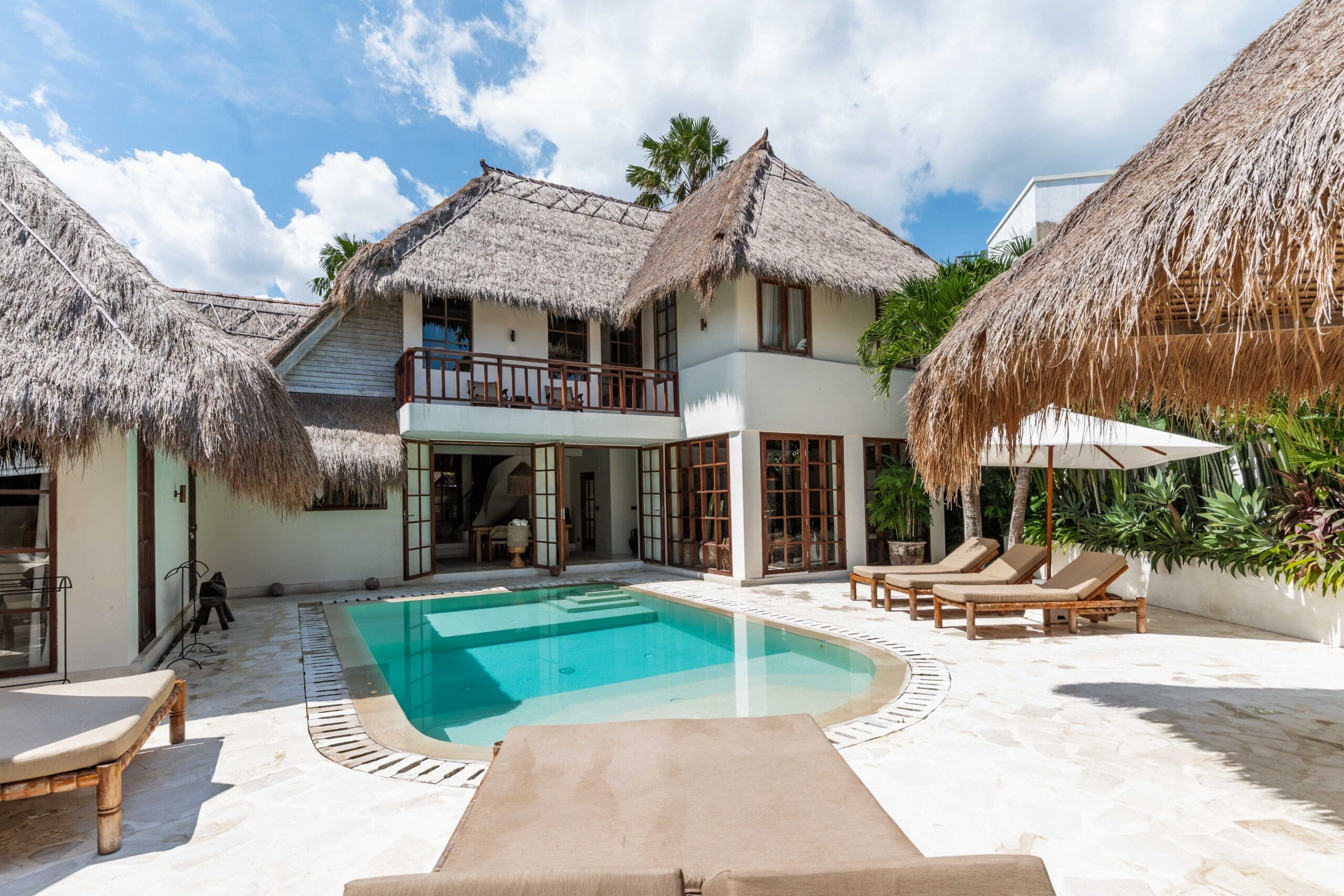 Rustic Tropical Boho Villa in Pererenan