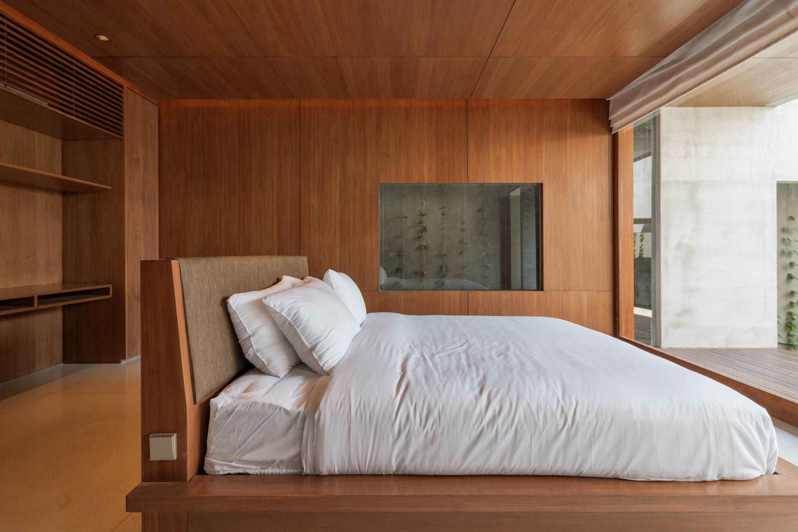 Renowned Architect Japanese Modern Villa in Pererenan