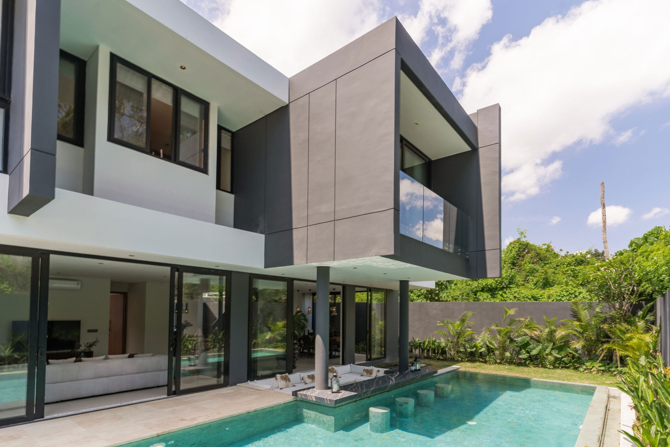 Unique Contemporary Villa in Pererenan