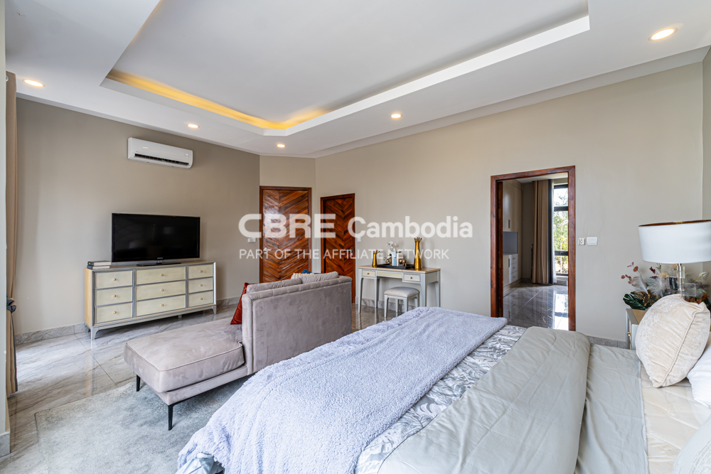 4 Bedroom Oasis Villa