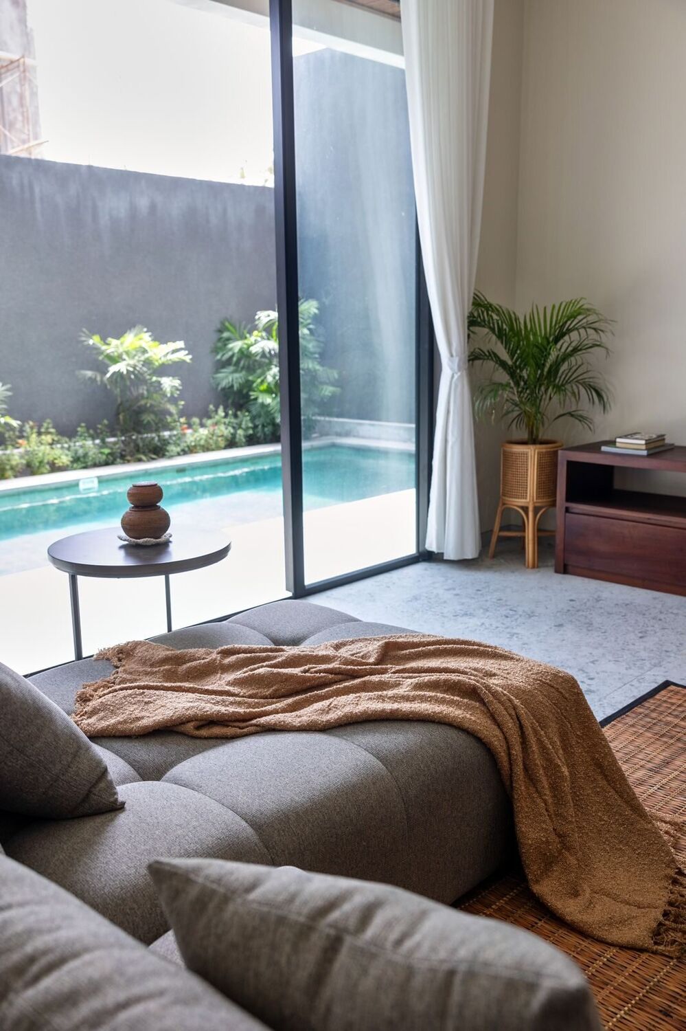 Luxurious 3-Bedroom Villa with Seaview 