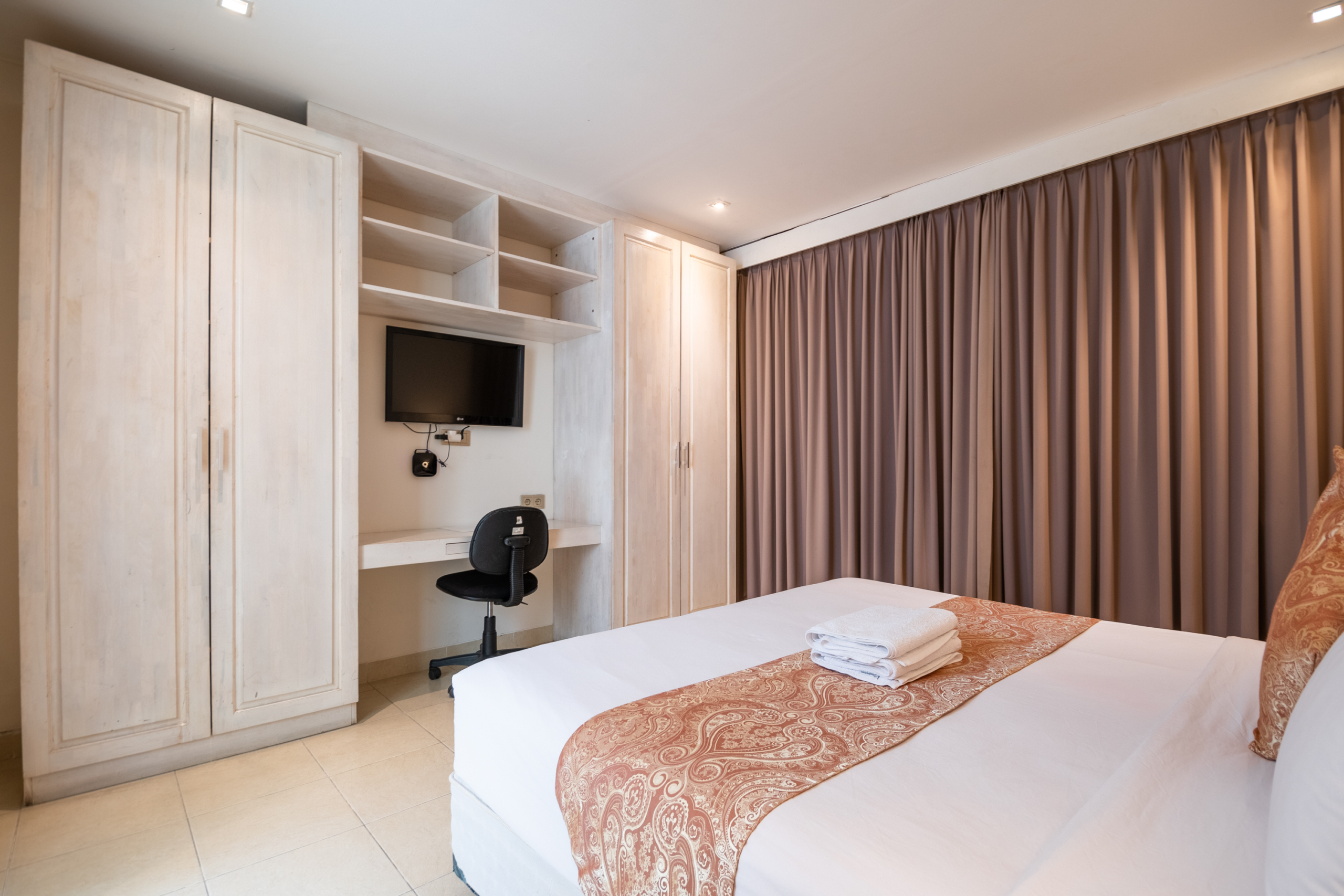 Turnkey Villa Complex in Seminyak – Established ROI