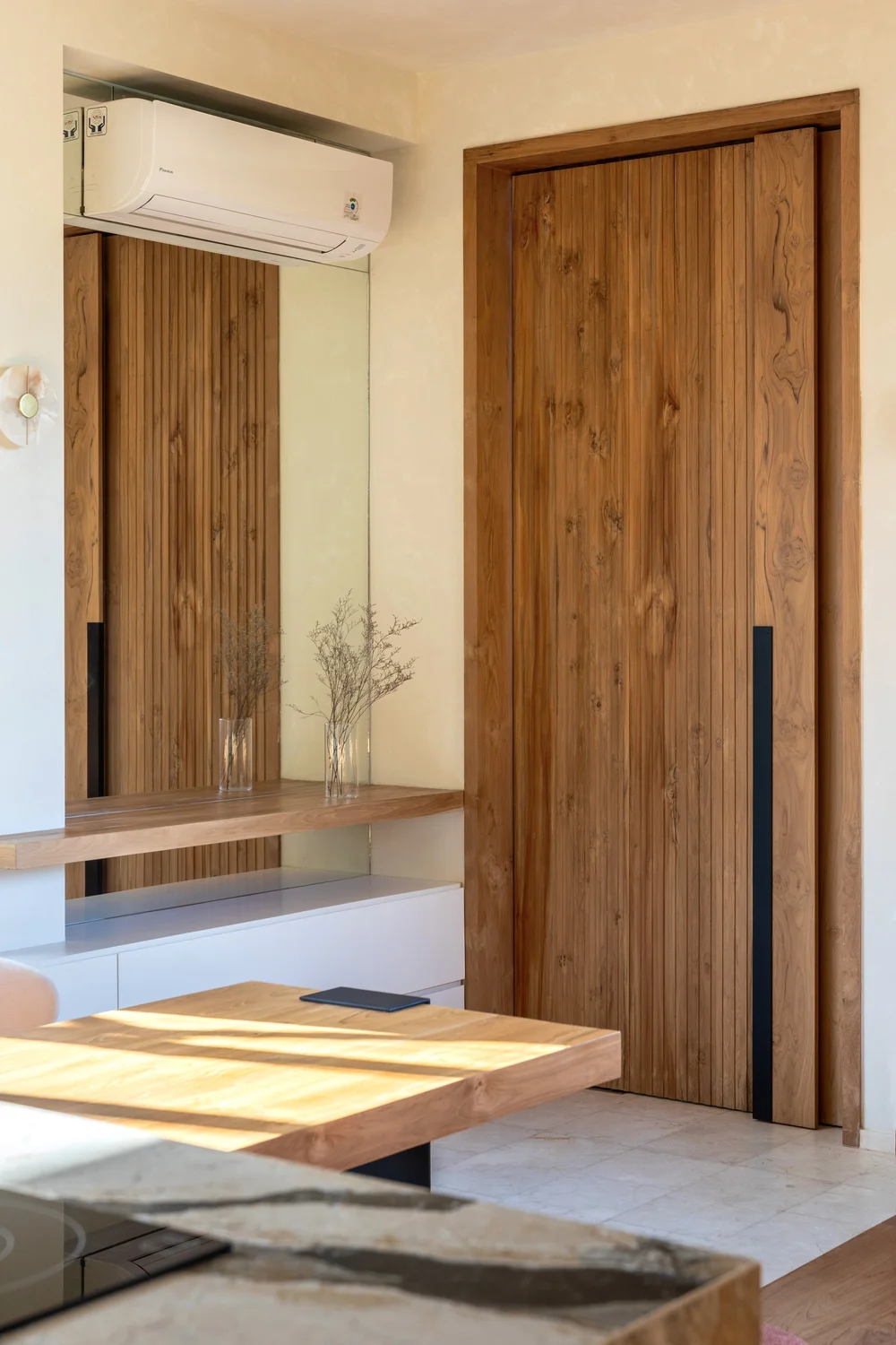 Monolithic 2 BR Villa with Tropical Soul in Ubud