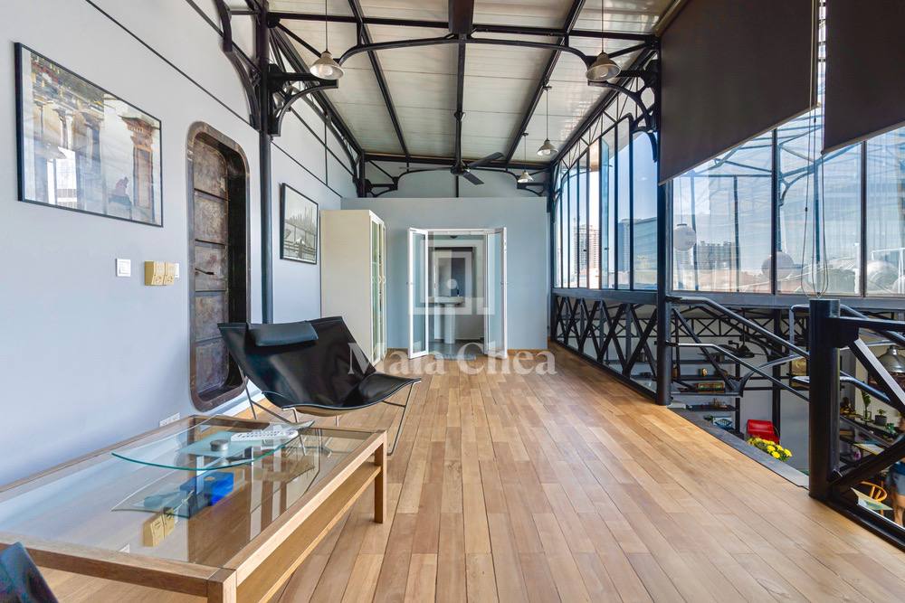 3 Bedroom Duplex Renovated Apartment