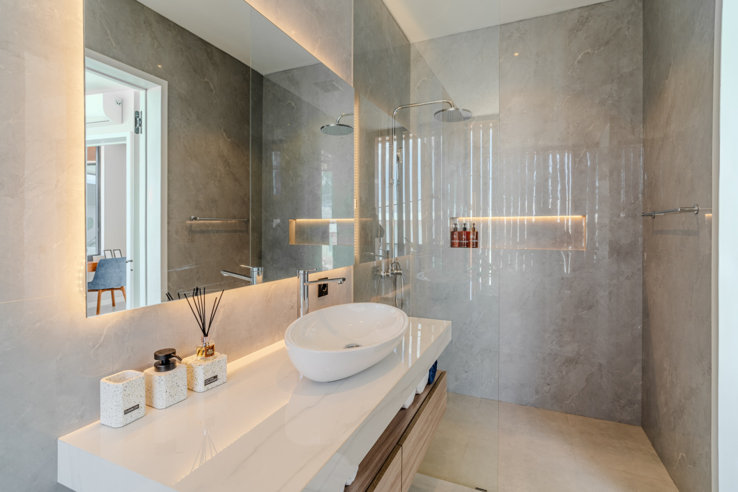 Brand-New 2-Bedroom Luxury Villa